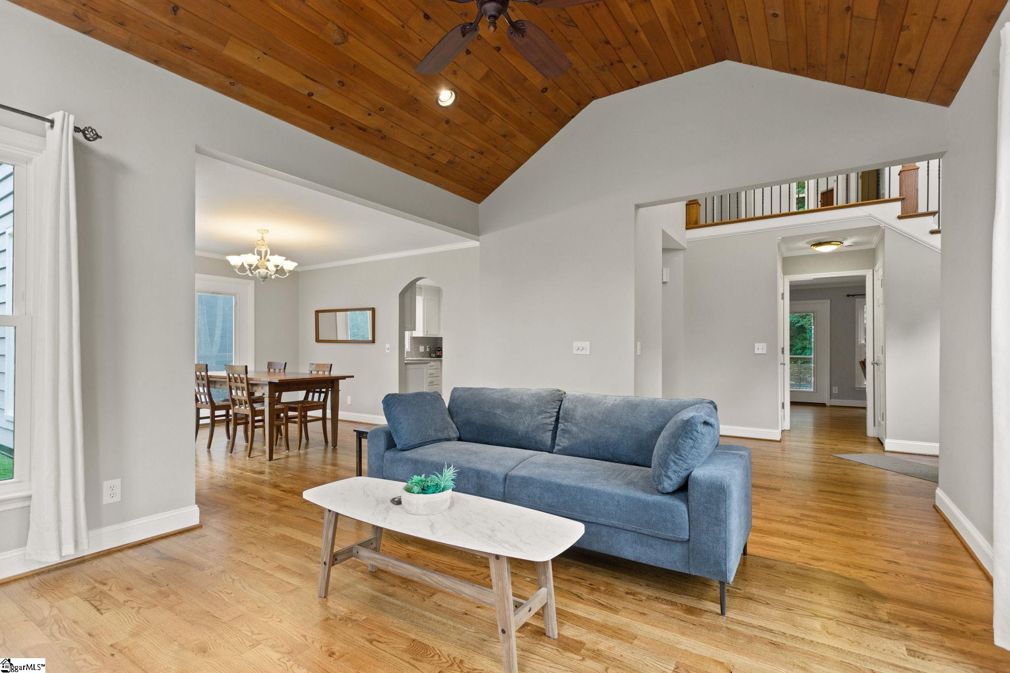 323 Bass Cove Drive Taylors, SC 29687
