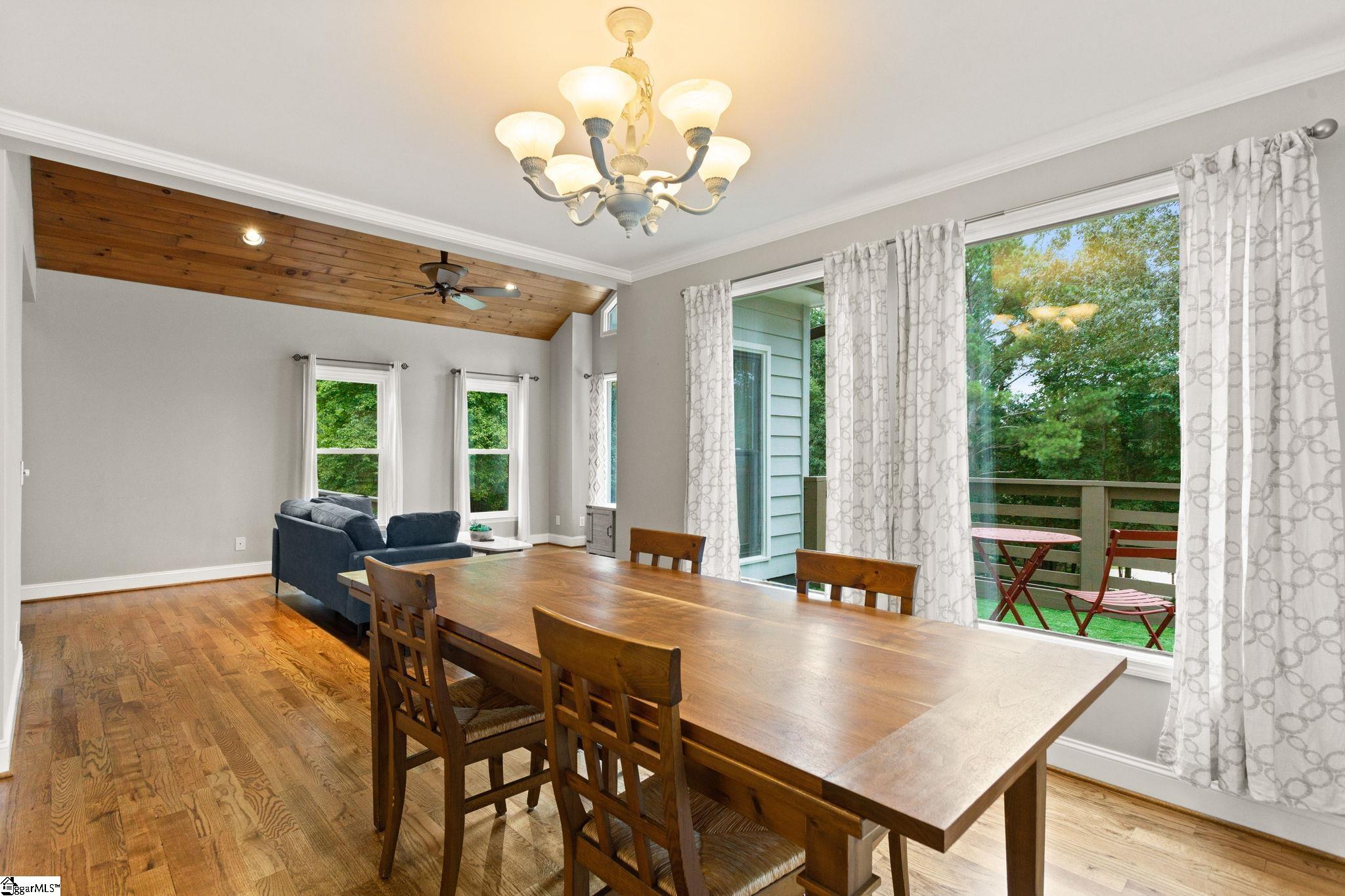 323 Bass Cove Drive Taylors, SC 29687