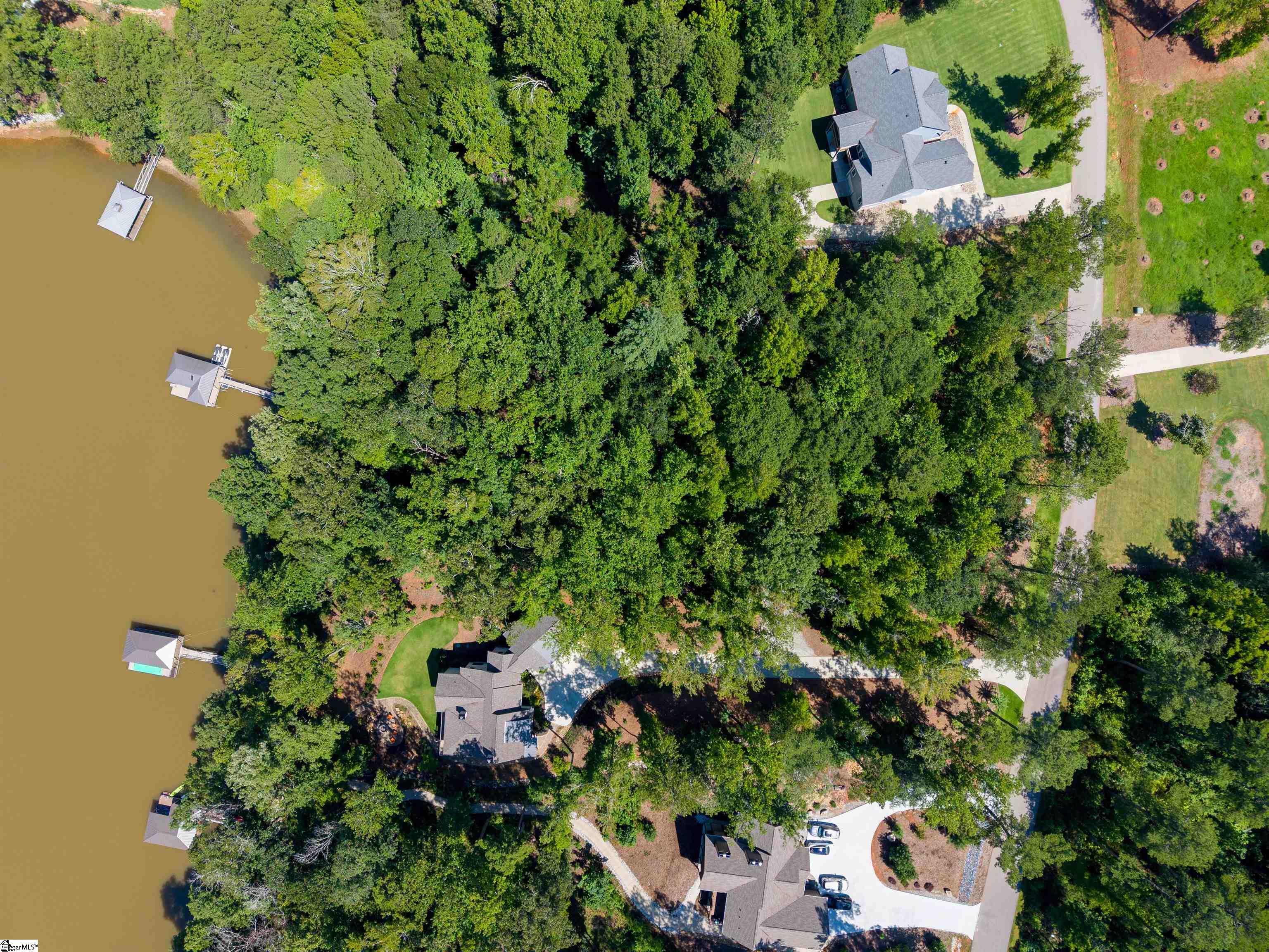 43 Harbor Point Road Seneca, SC 29672