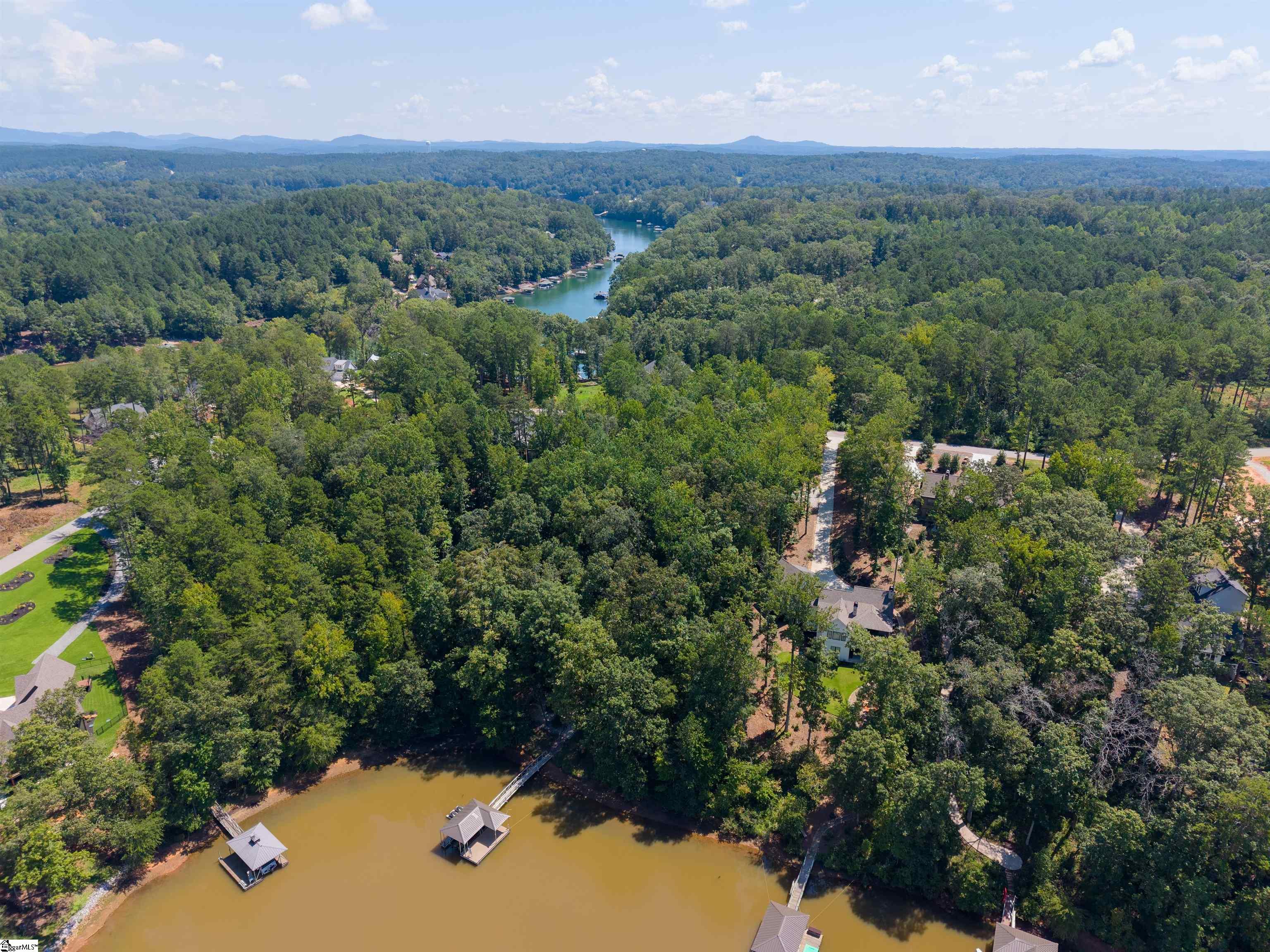 43 Harbor Point Road Seneca, SC 29672