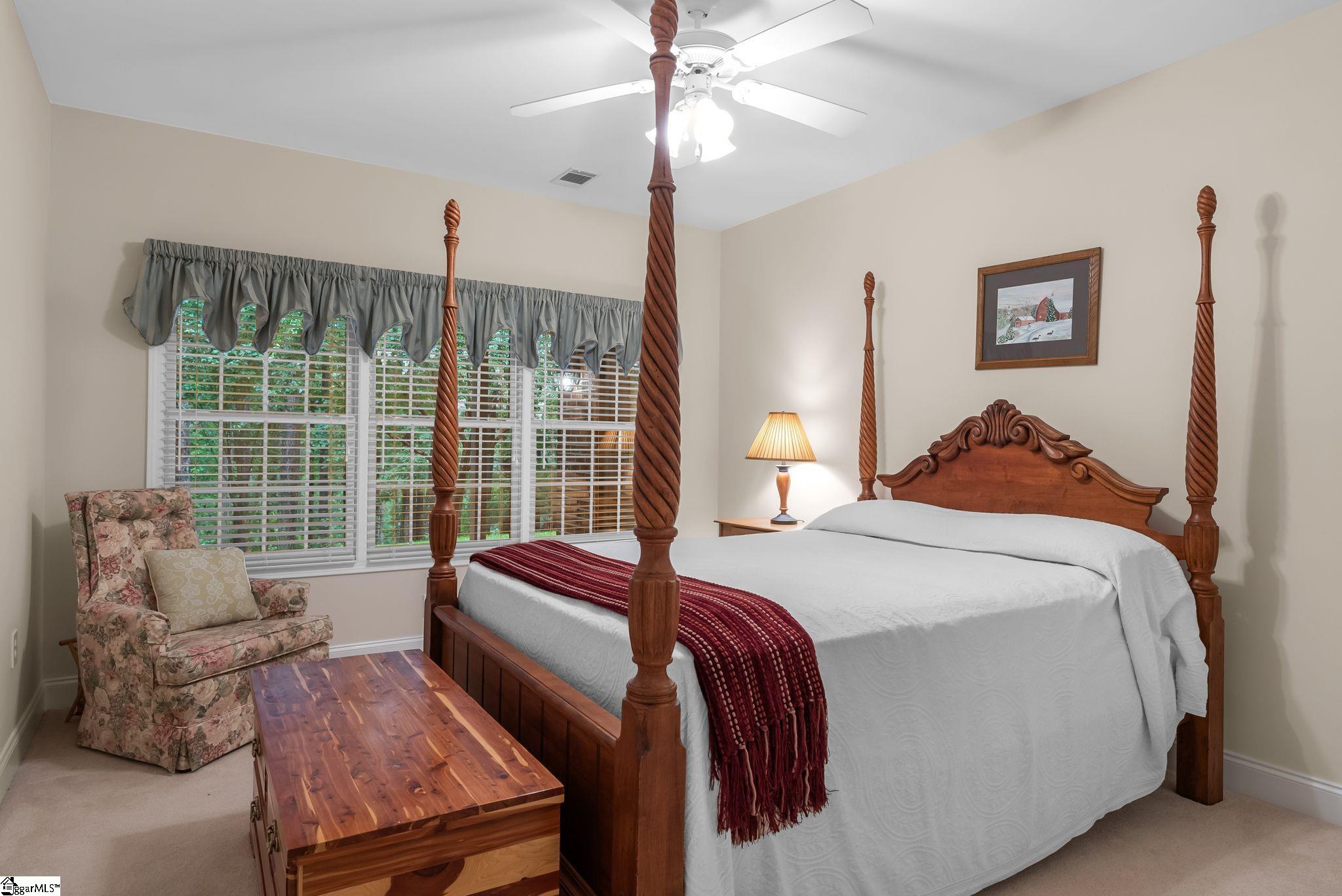 129 E Waterford Drive Seneca, SC 29672