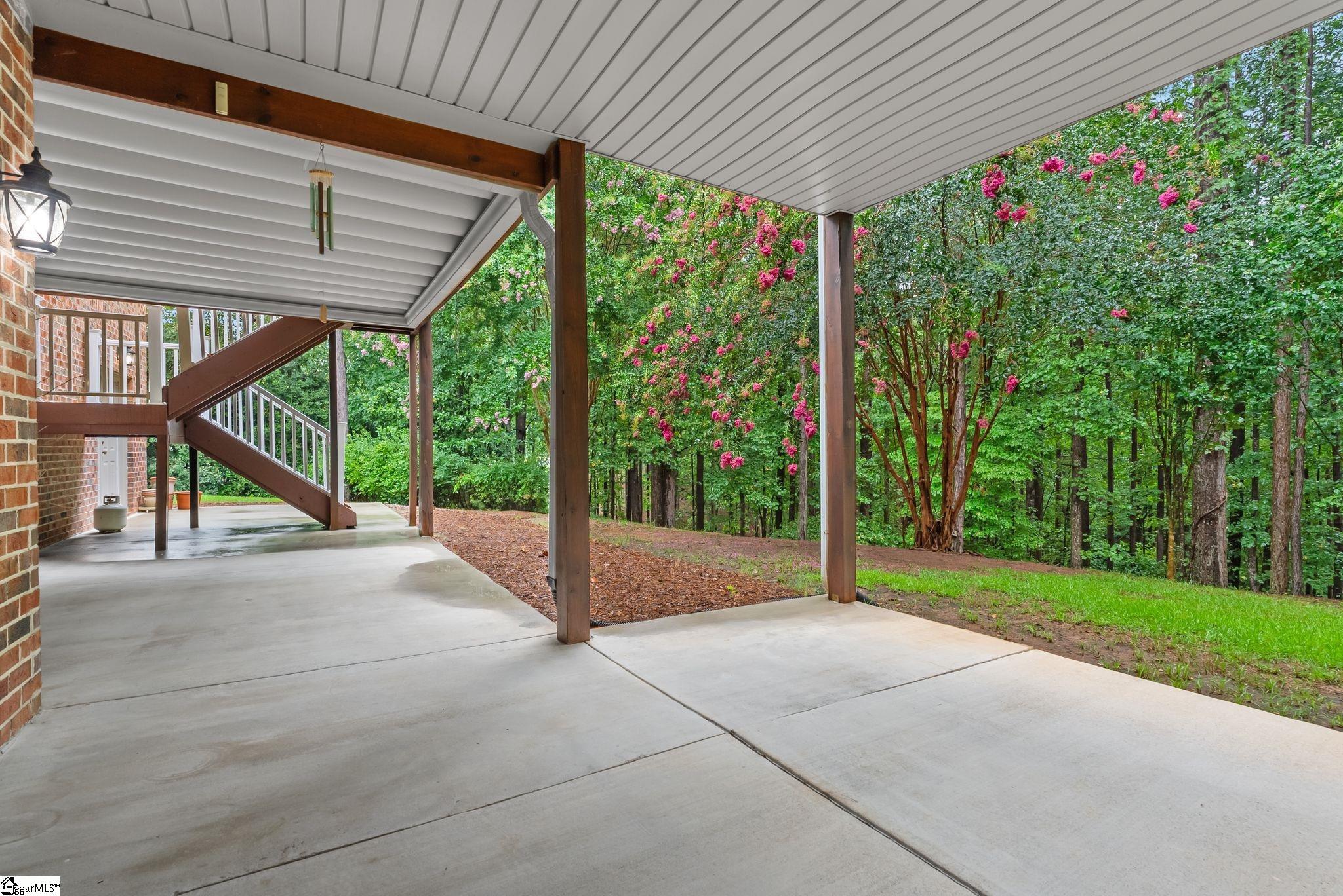 129 E Waterford Drive Seneca, SC 29672