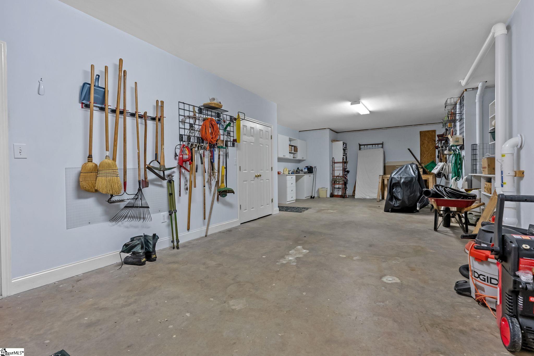 129 E Waterford Drive Seneca, SC 29672