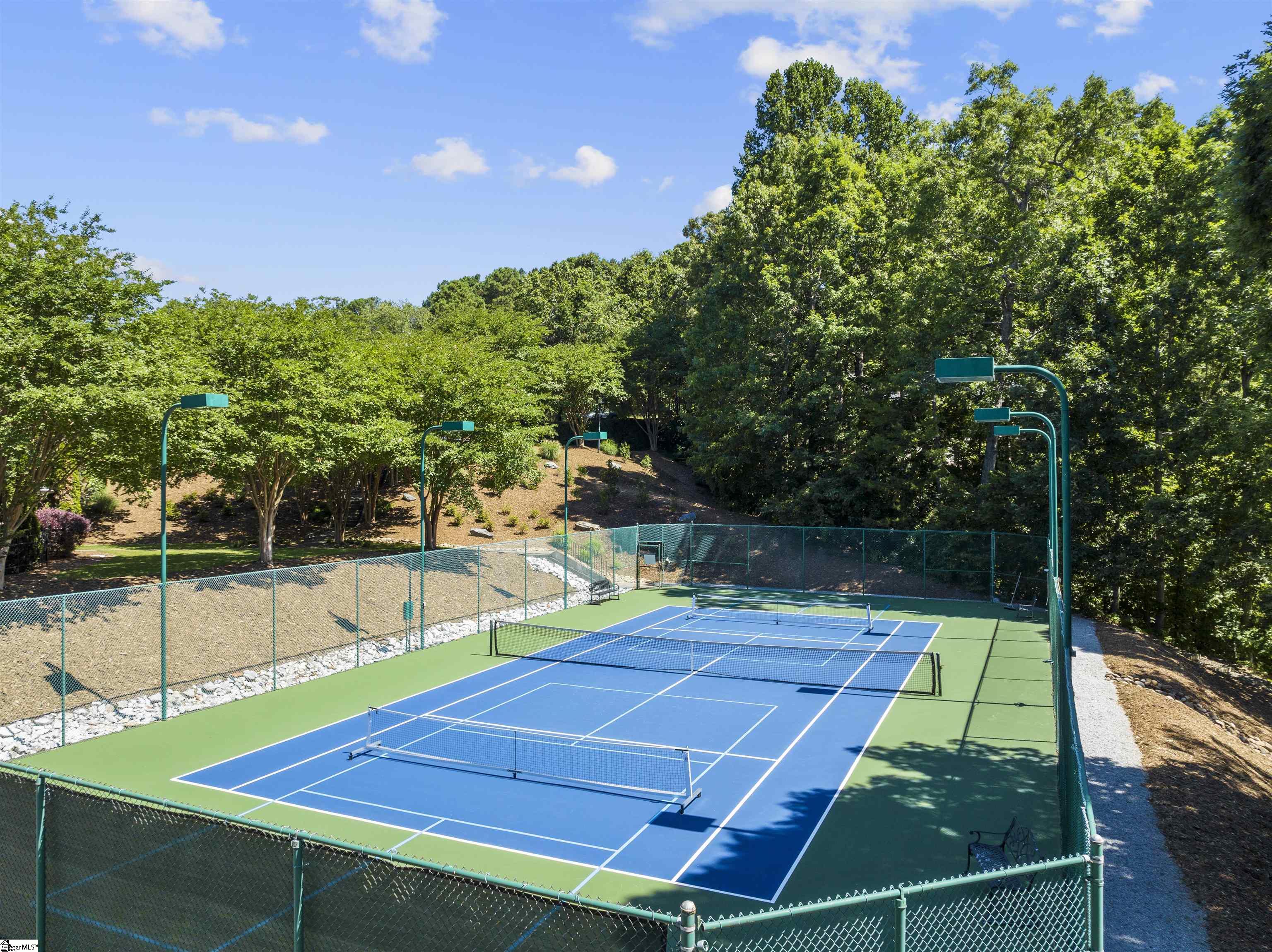 129 E Waterford Drive Seneca, SC 29672