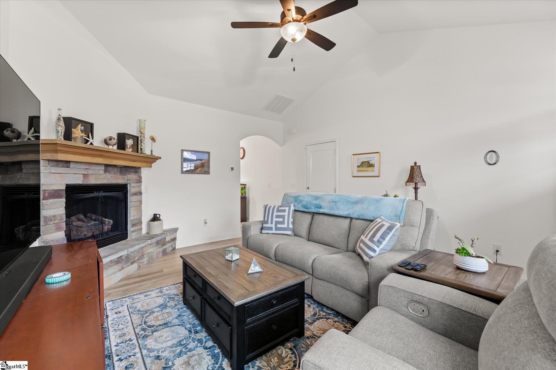 344 River Trace Loop Simpsonville, SC 29680