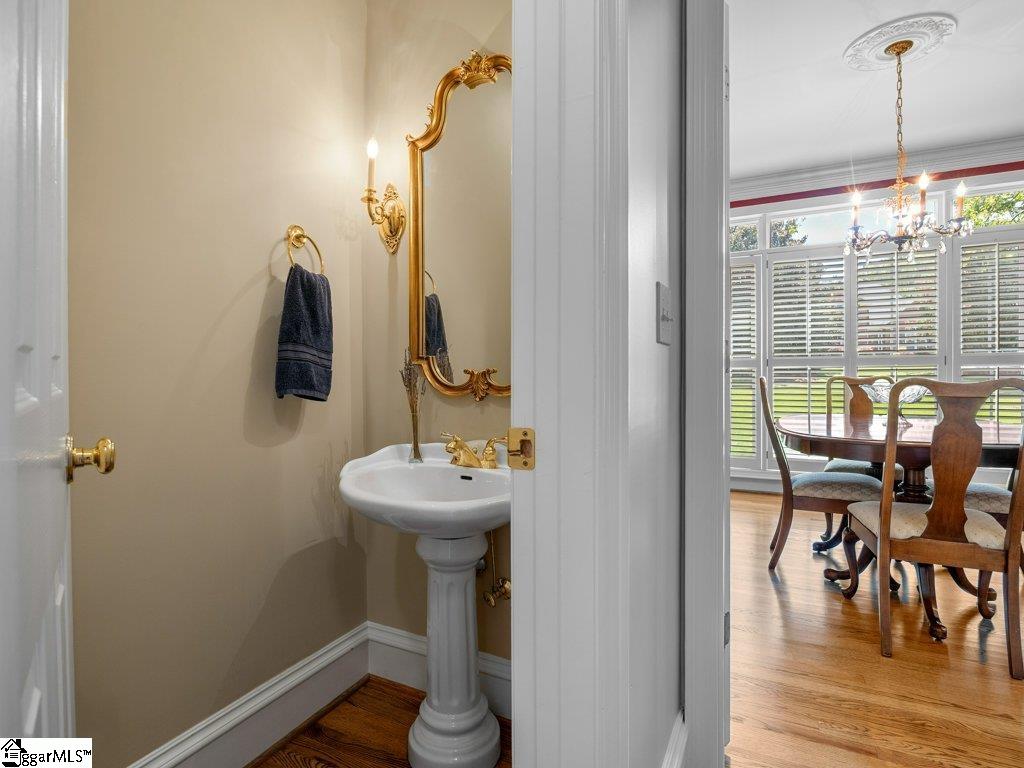 372 Old South Road Duncan, SC 29334-9266