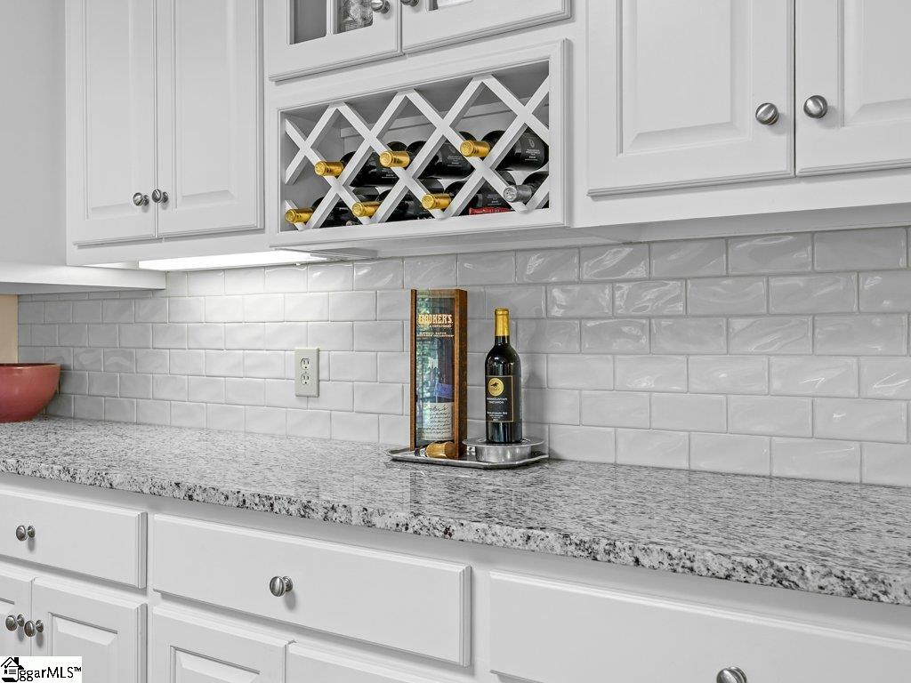 372 Old South Road Duncan, SC 29334-9266
