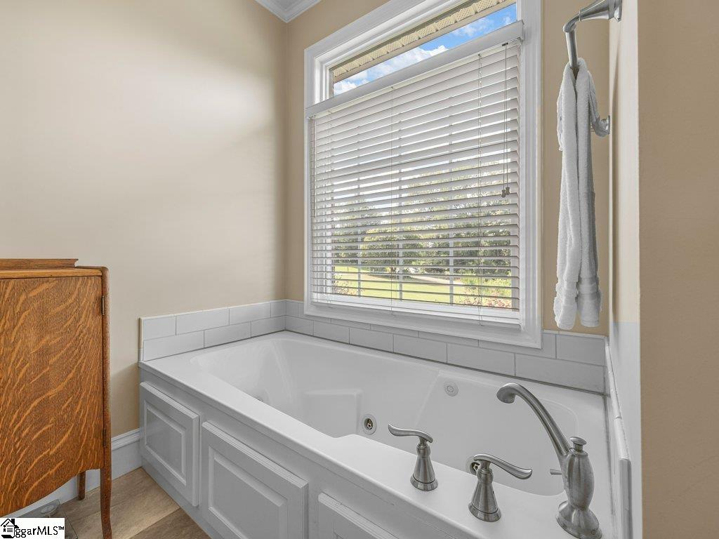 372 Old South Road Duncan, SC 29334-9266