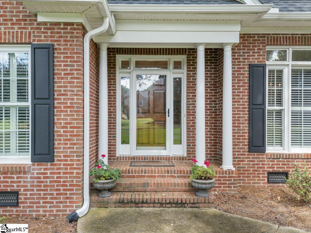 372 Old South Road Duncan, SC 29334-9266