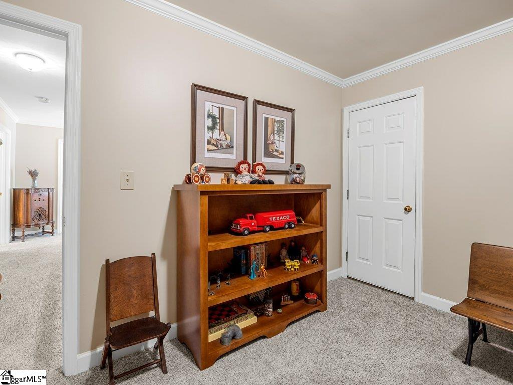 372 Old South Road Duncan, SC 29334-9266