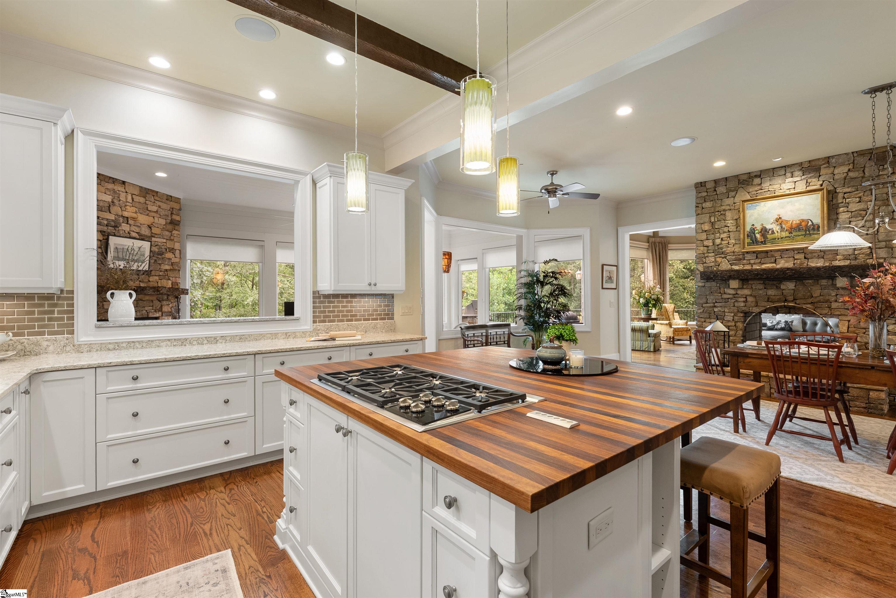 101 Duck Hawk Way Marietta, SC 29661