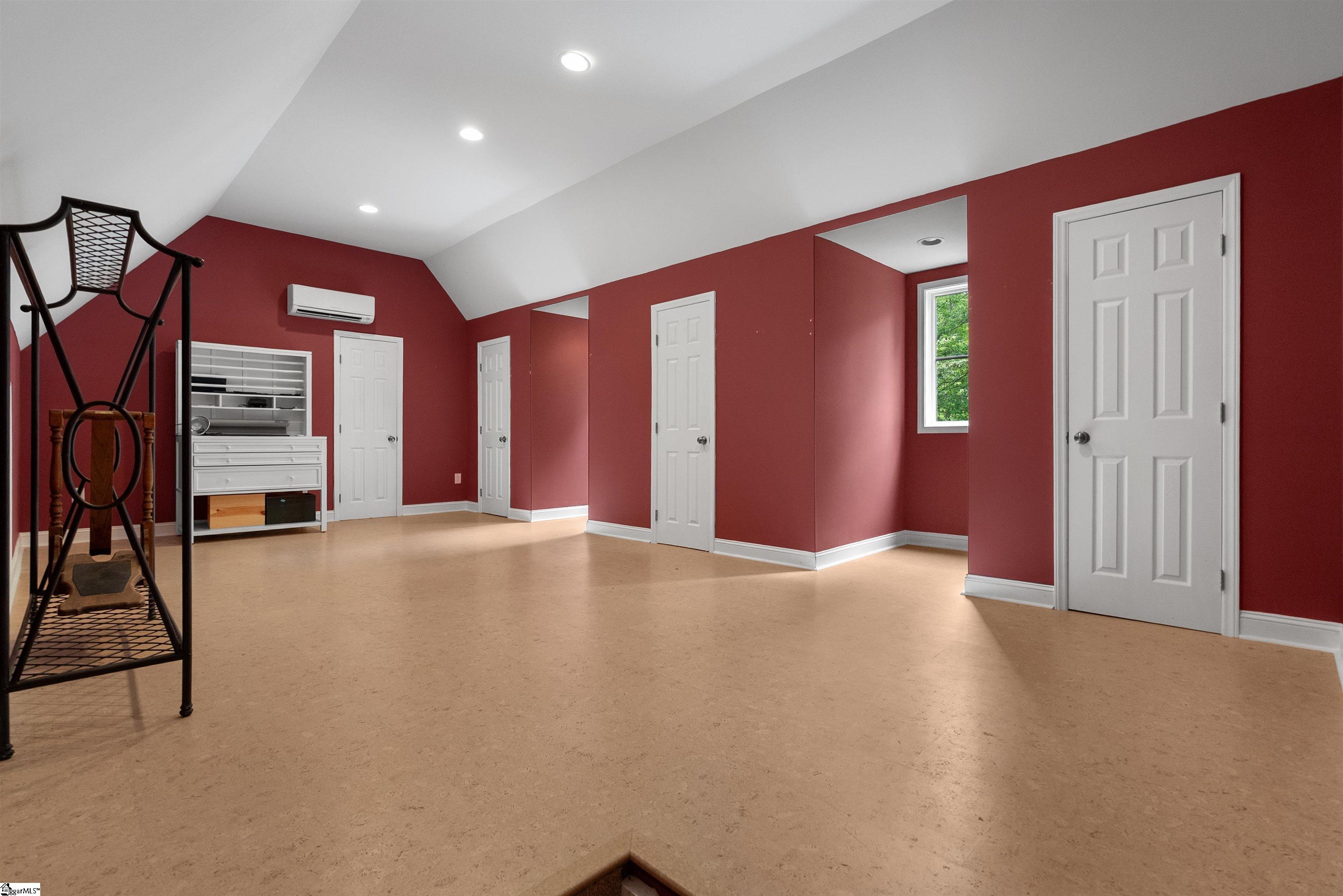 101 Duck Hawk Way Marietta, SC 29661