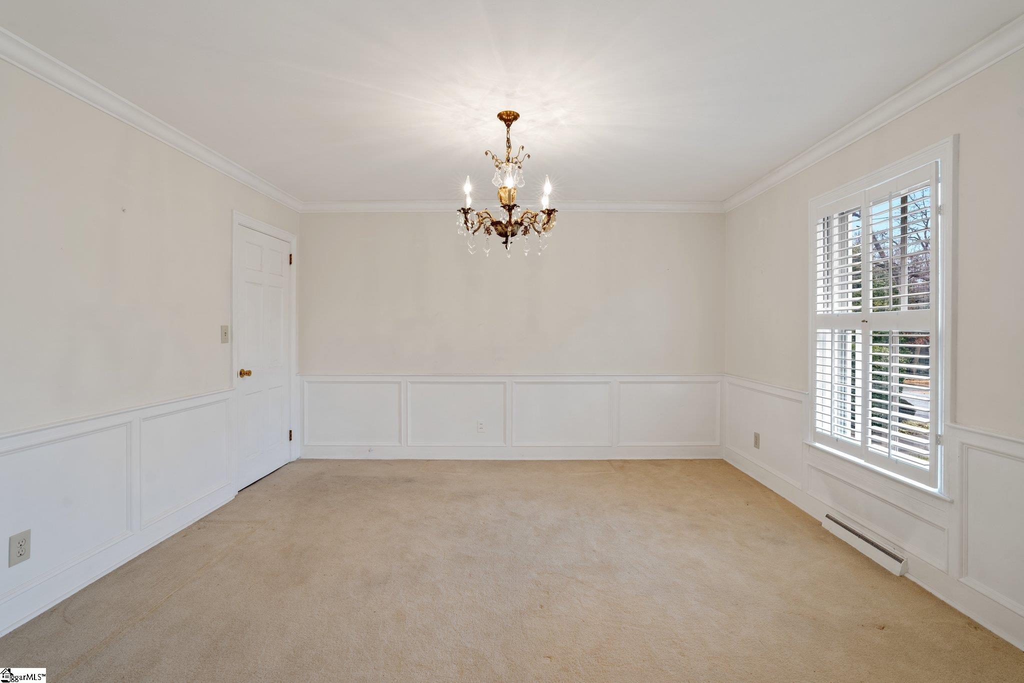 2 Woodfern Circle Greenville, SC 29615