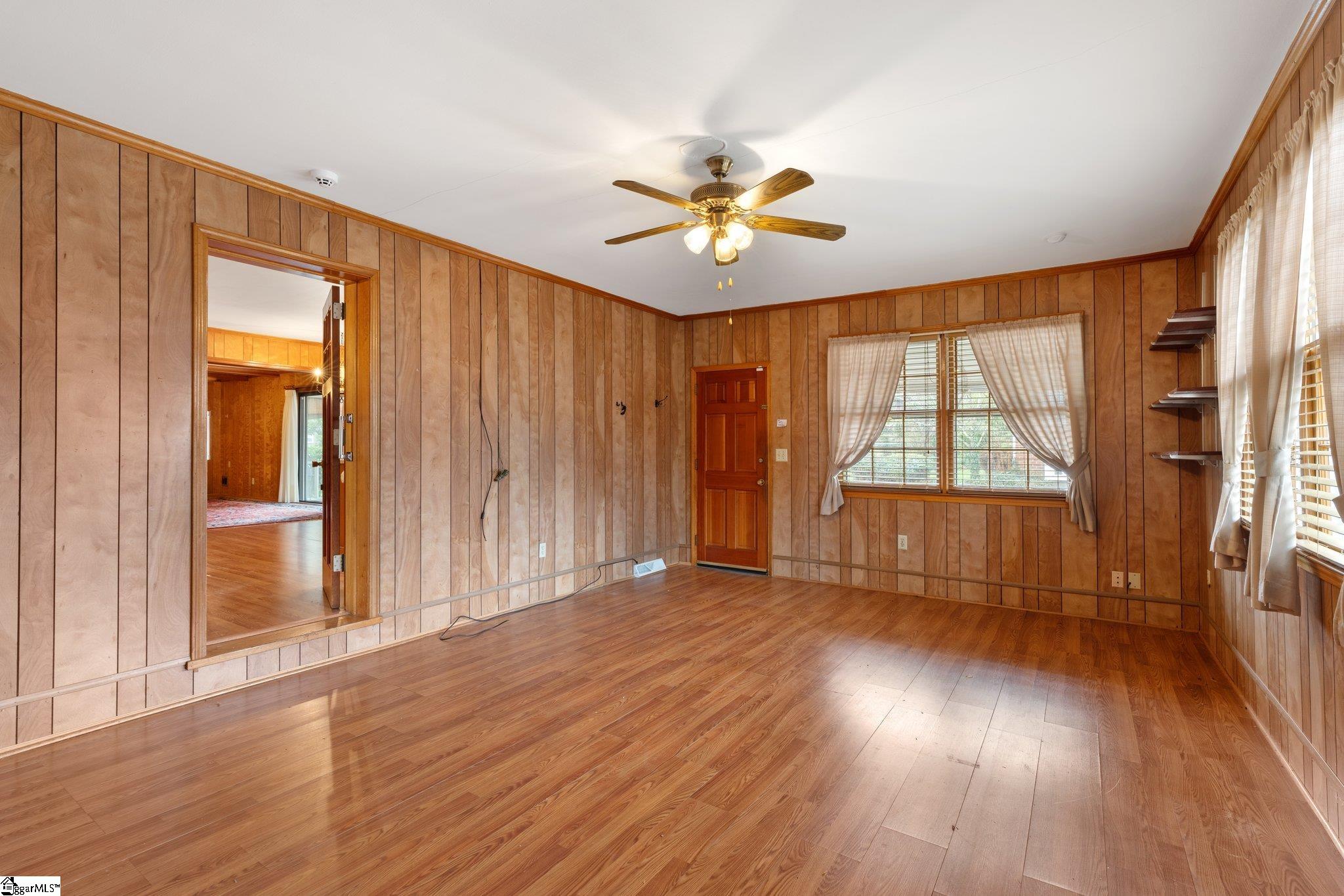 2 Woodfern Circle Greenville, SC 29615