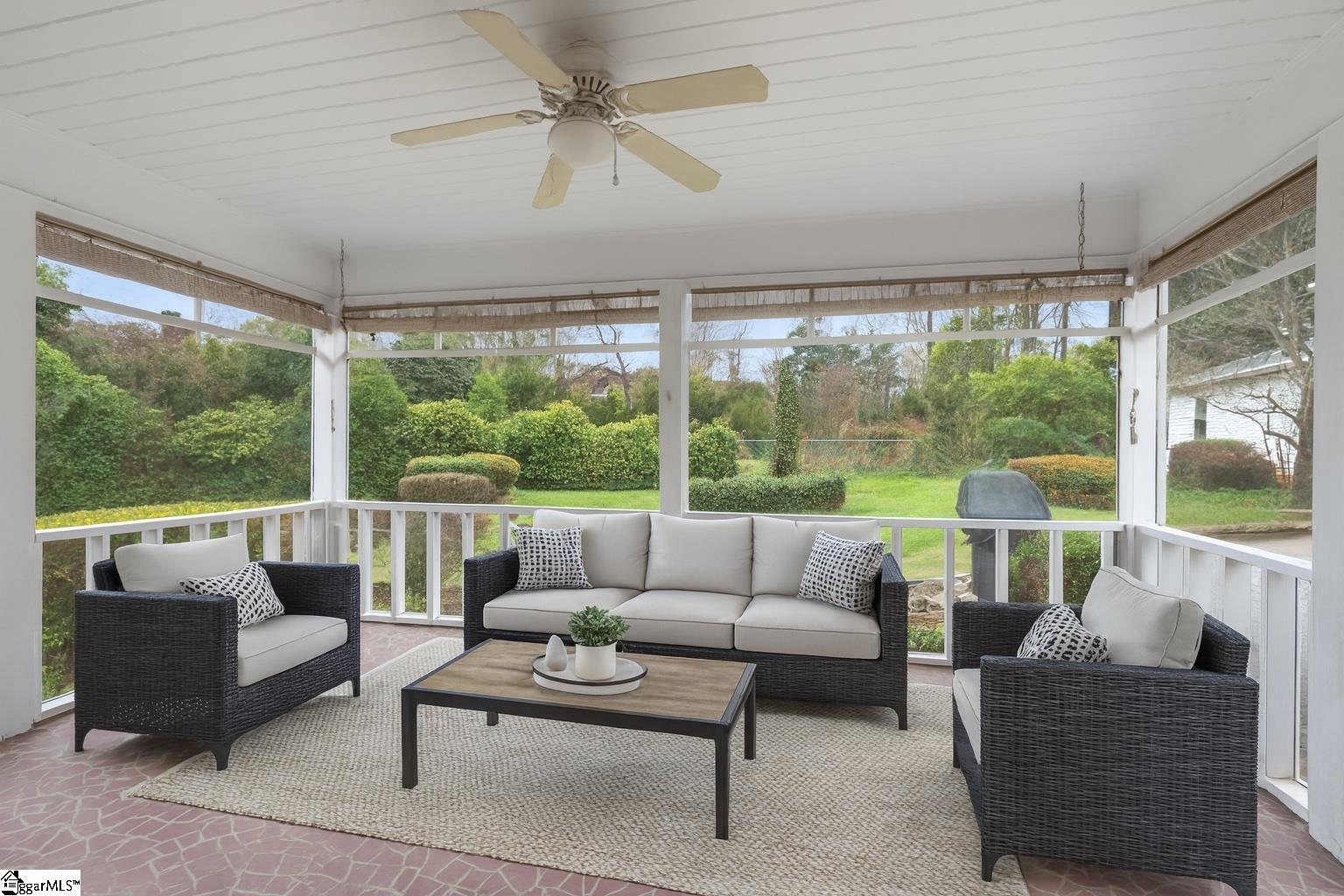 2 Woodfern Circle Greenville, SC 29615