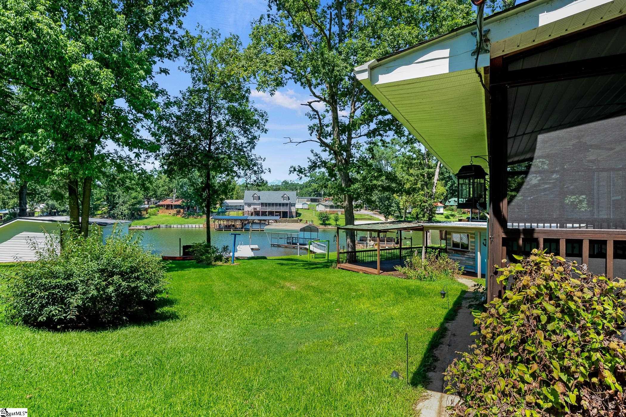308 S Lake Forest Drive Cross Hill, SC 29332