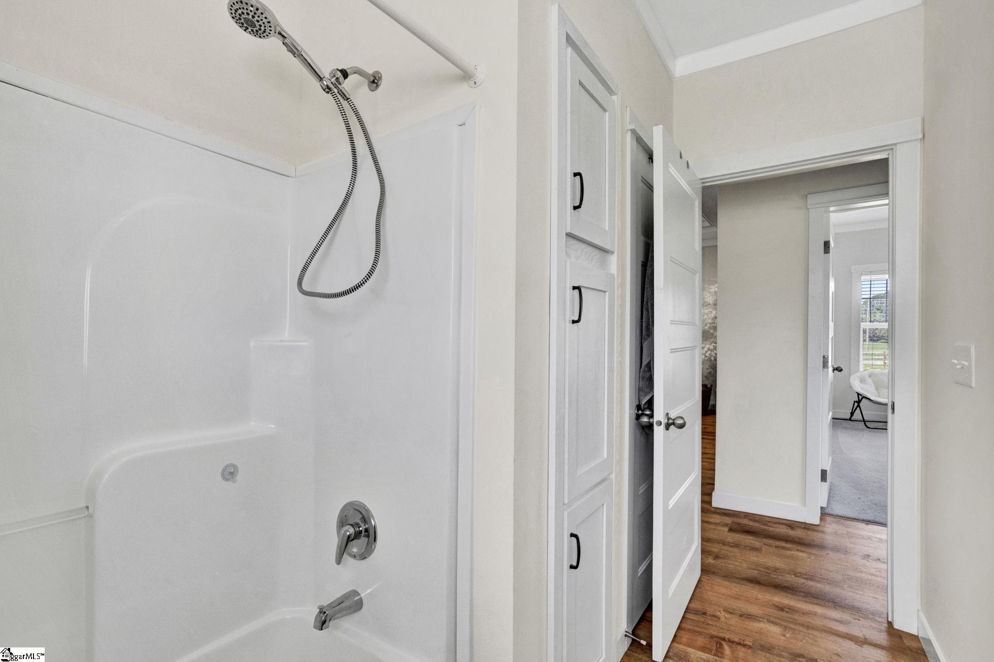 222 Barkers Creek Road Honea Path, SC 29654