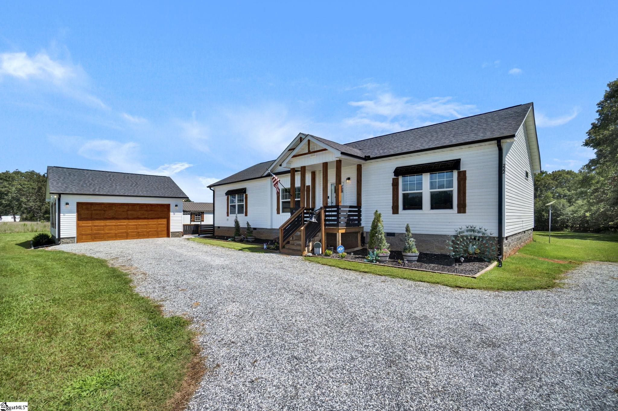 222 Barkers Creek Road Honea Path, SC 29654