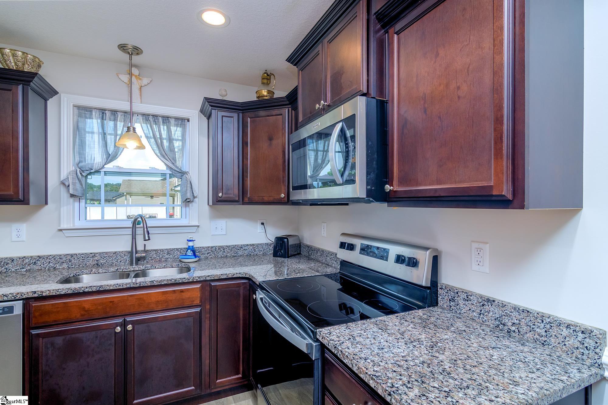 834 John Weaver Trace Inman, SC 29349