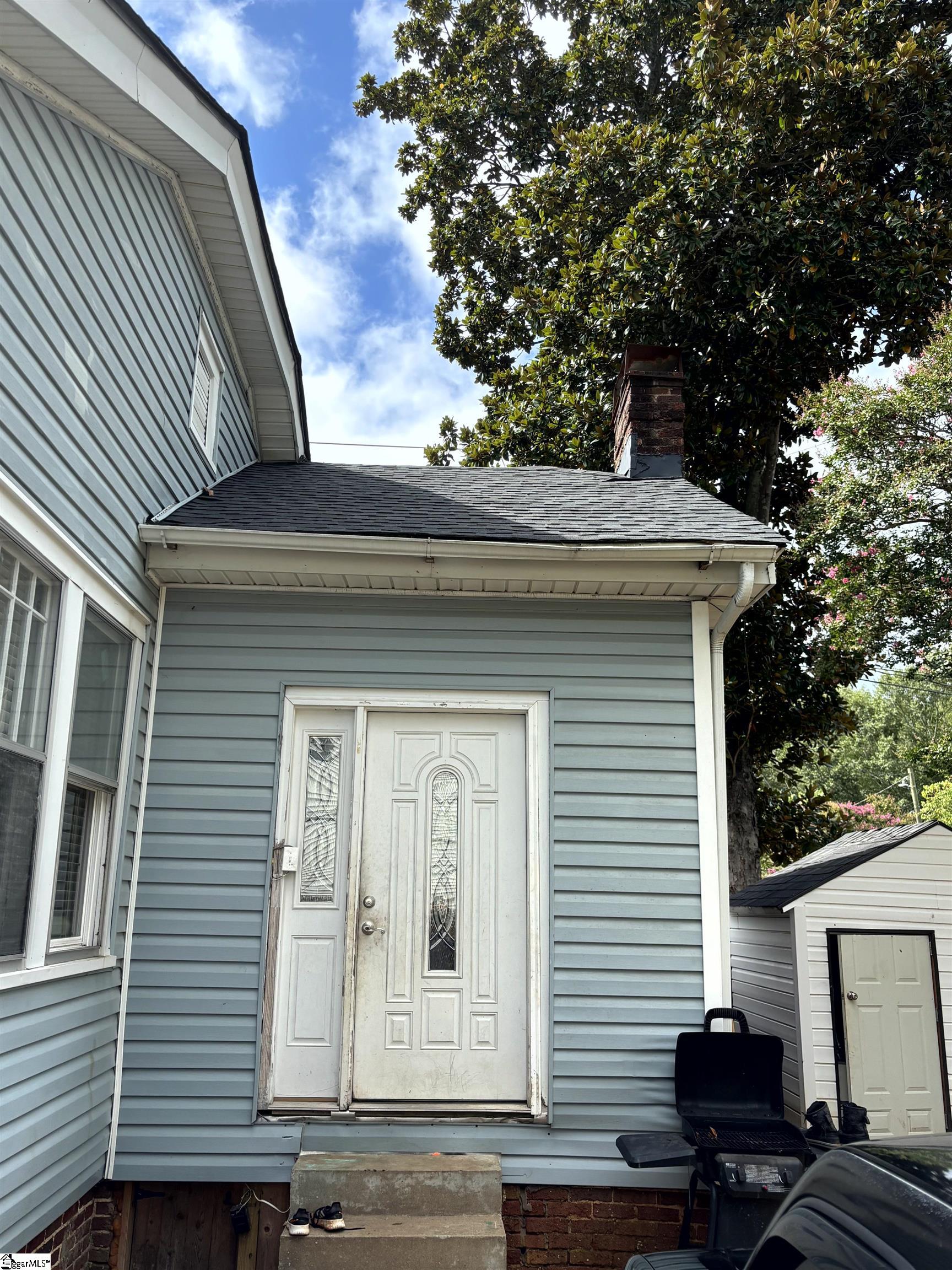 101 E. Blue Ridge Drive Greenville, SC 29601