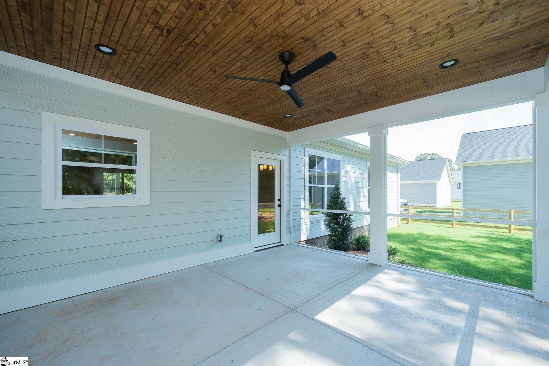 1284 Mount Carmel Road Gray Court, SC 29360