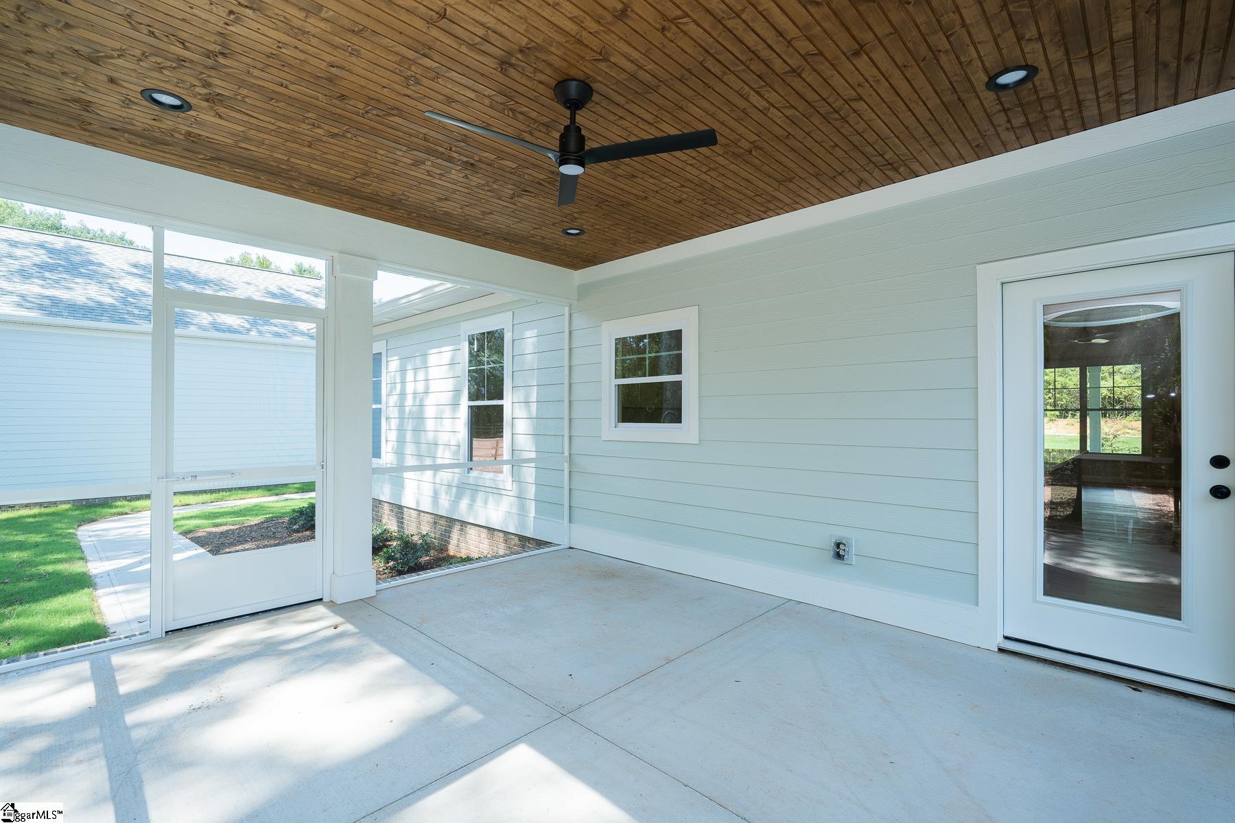 1284 Mount Carmel Road Gray Court, SC 29360