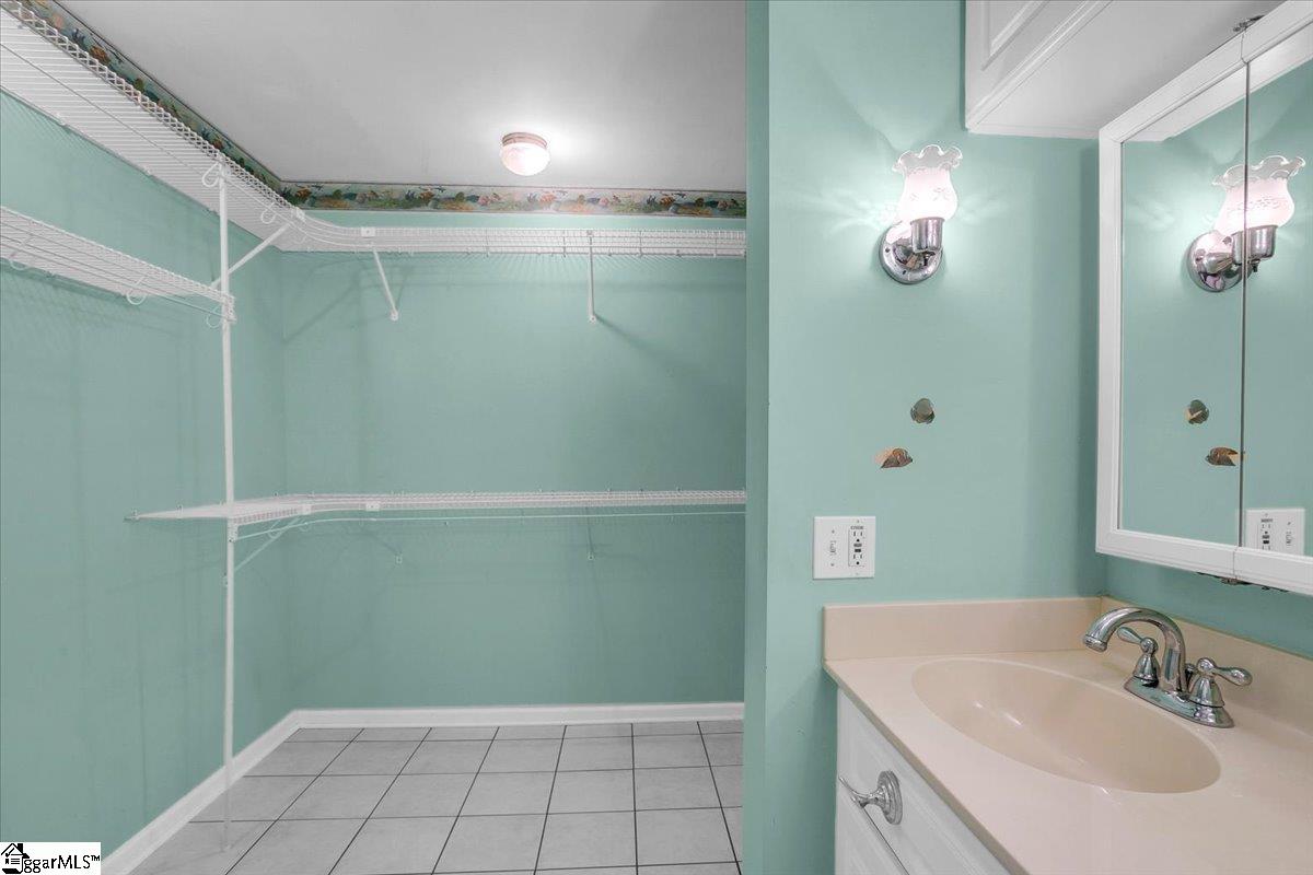 17 Seabury Drive Greenville, SC 29615