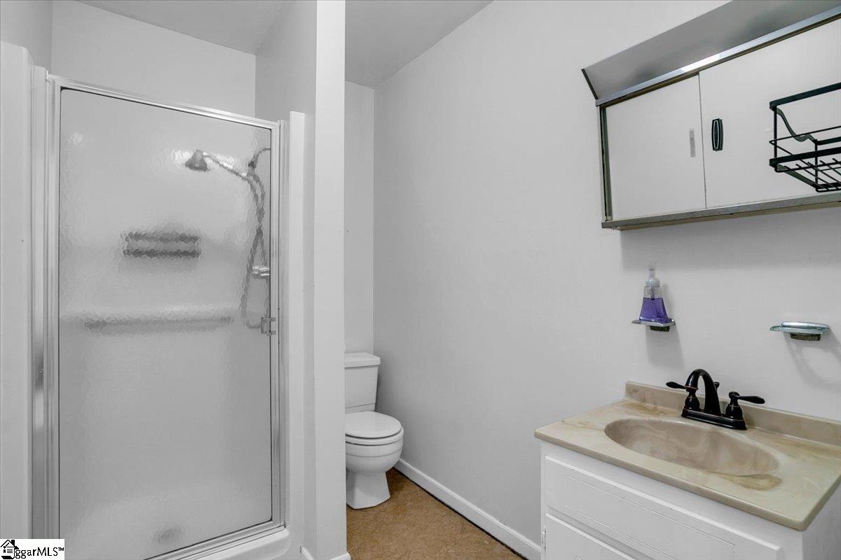 17 Seabury Drive Greenville, SC 29615