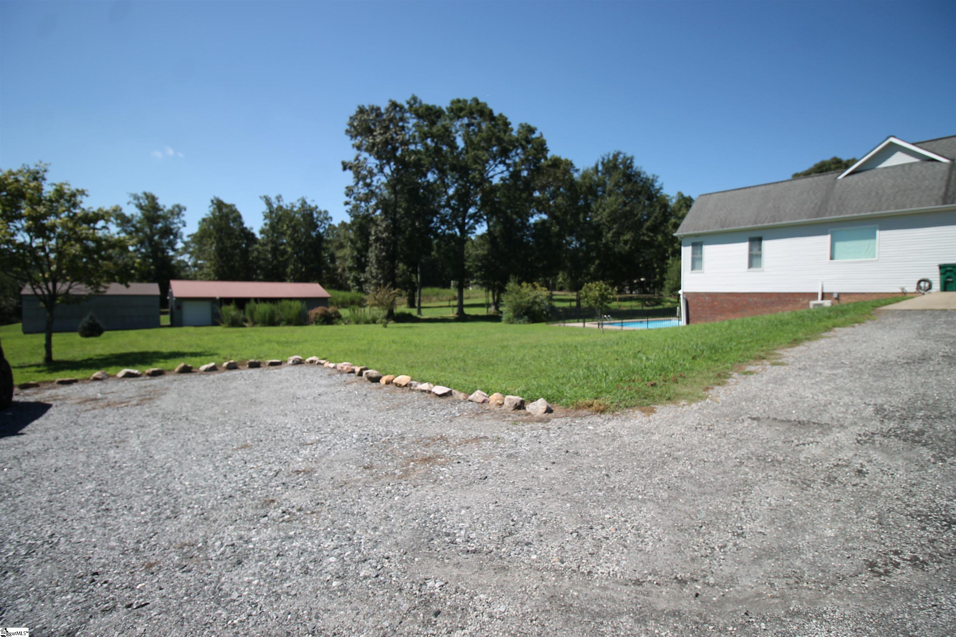 300 Apple Farm Road Campobello, SC 29322