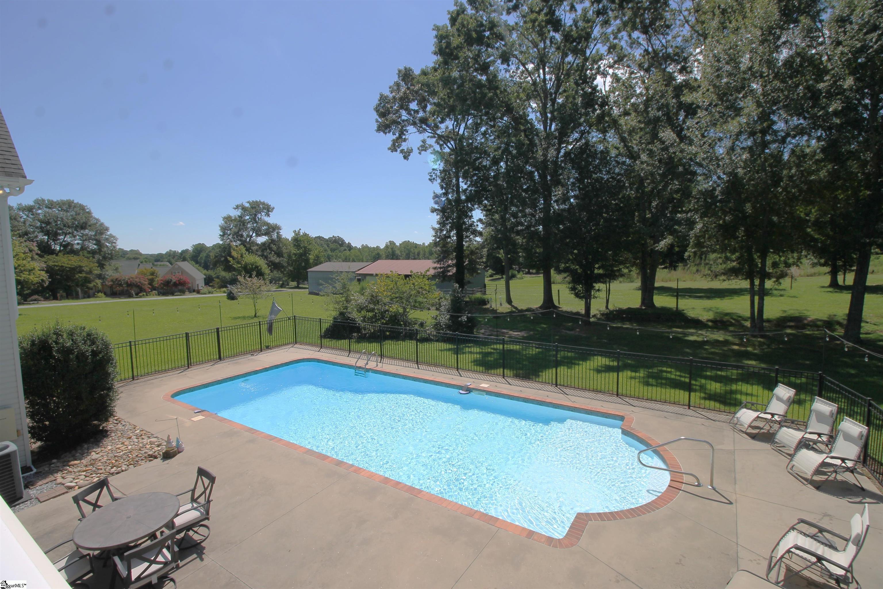 300 Apple Farm Road Campobello, SC 29322