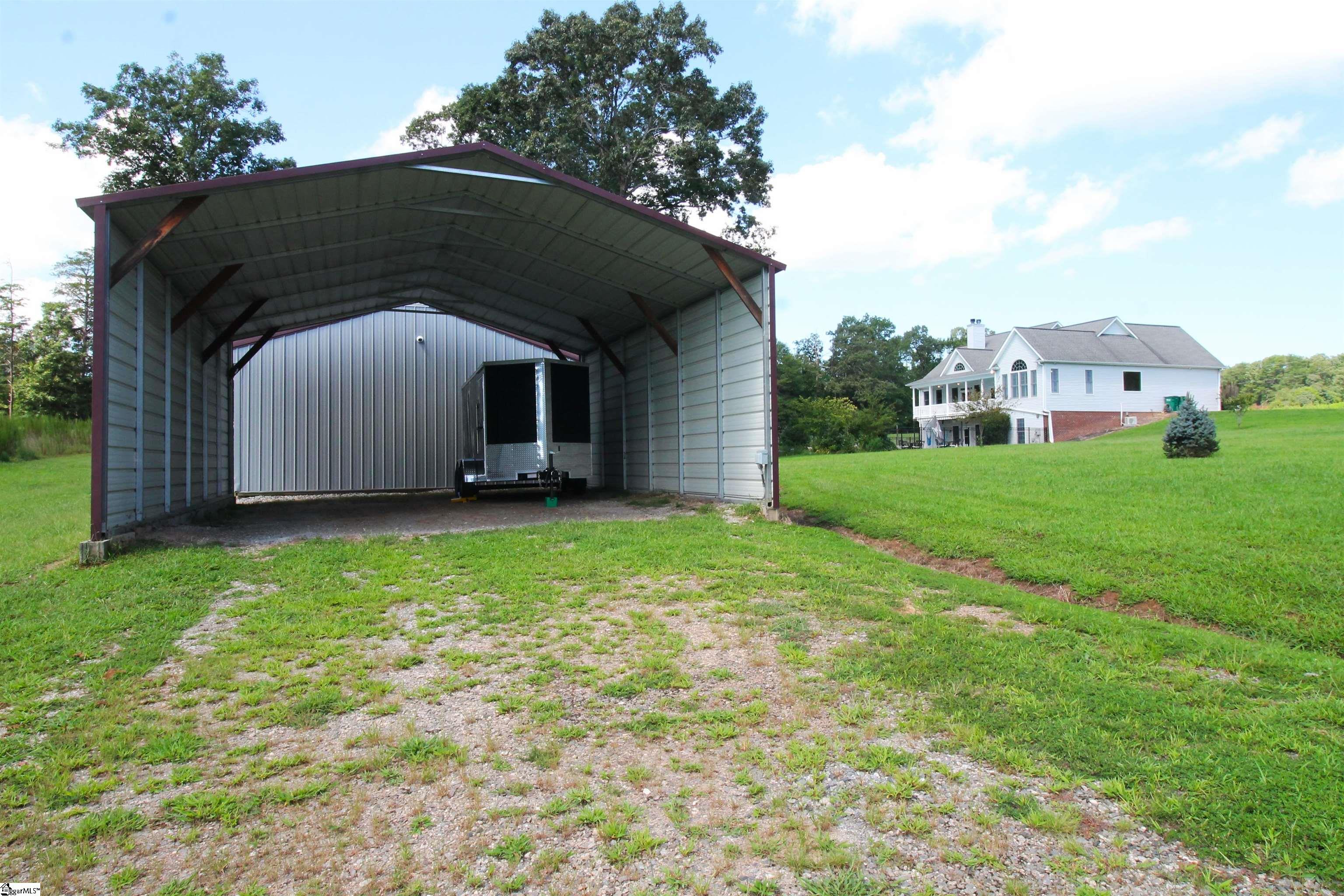 300 Apple Farm Road Campobello, SC 29322