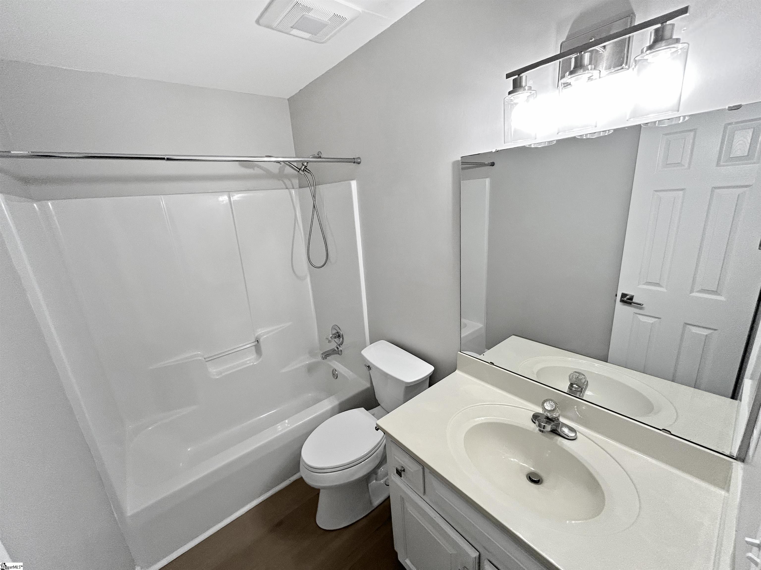 7 Waxwing Court Simpsonville, SC 29681