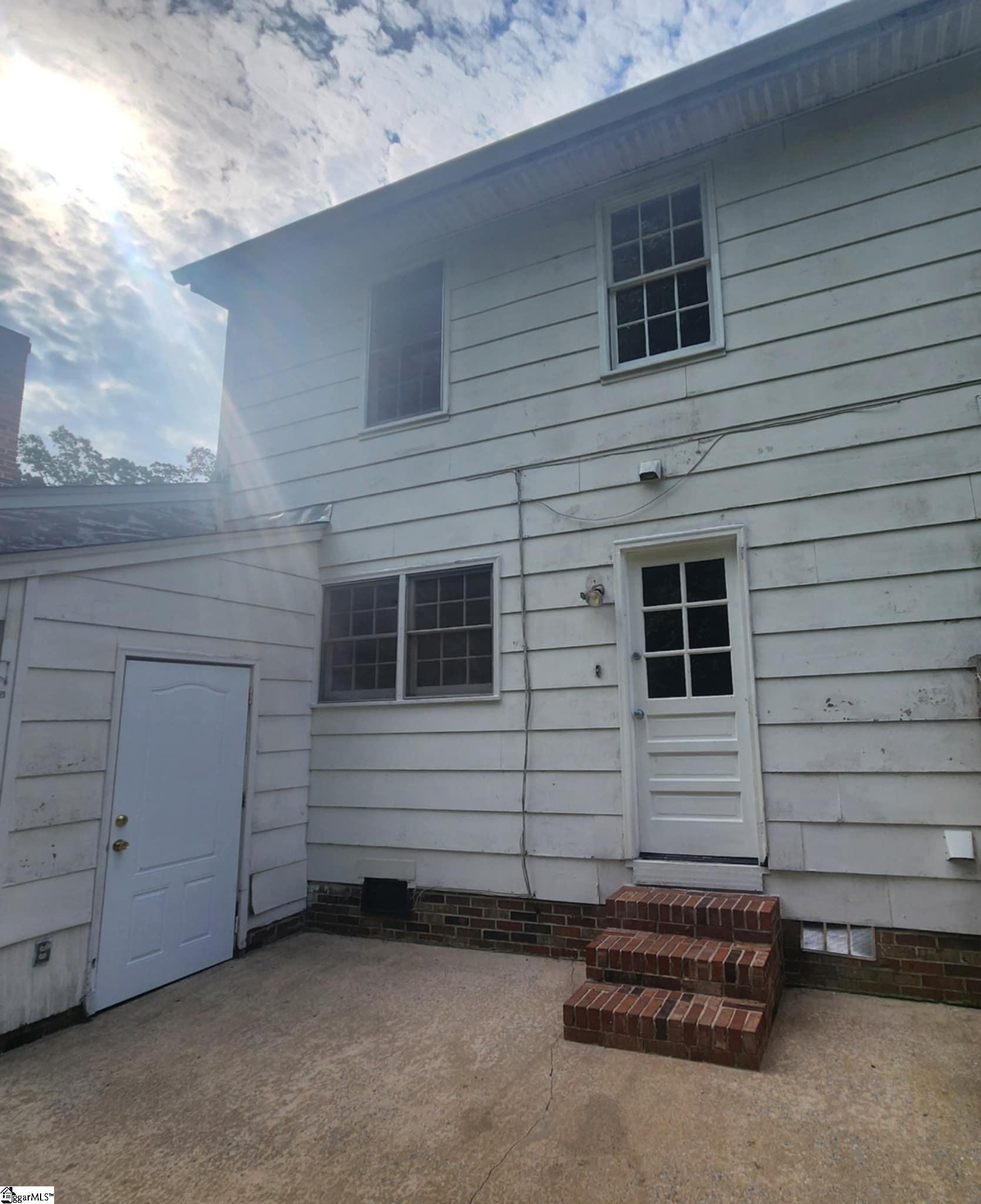 62 Pine Creek Court Extension Greenville, SC 29605