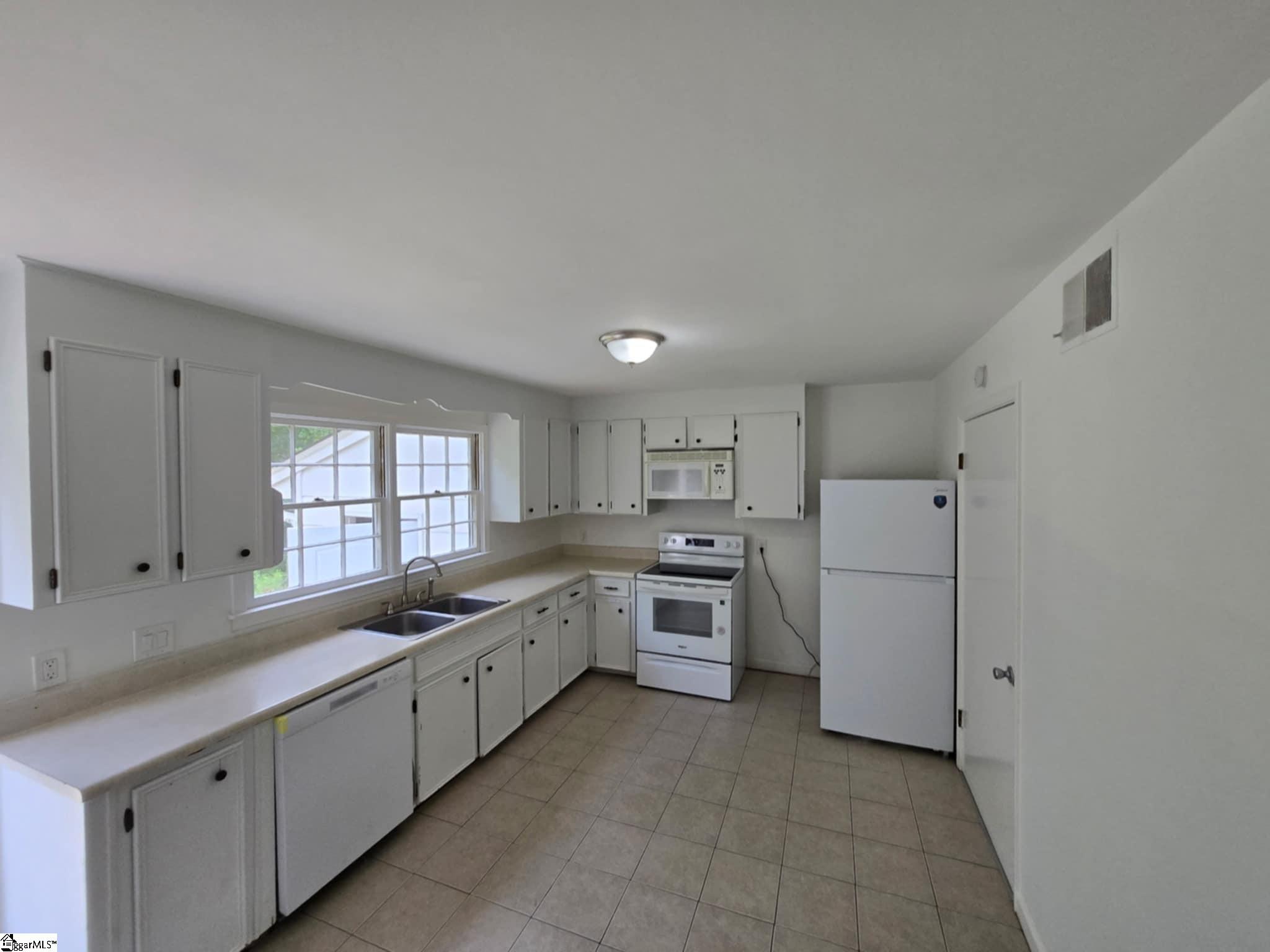 62 Pine Creek Court Extension Greenville, SC 29605