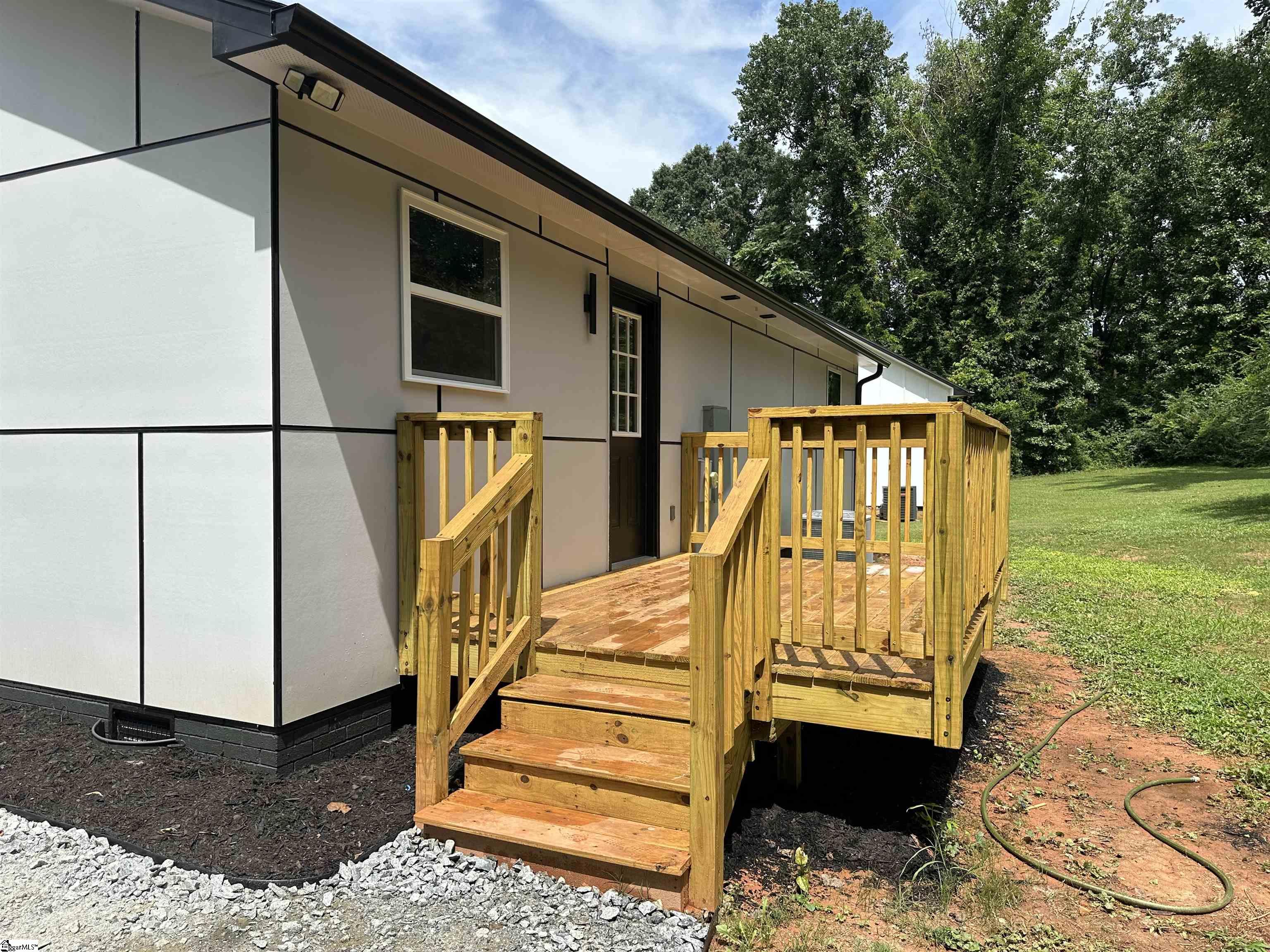 137 Keltner Circle Spartanburg, SC 29302