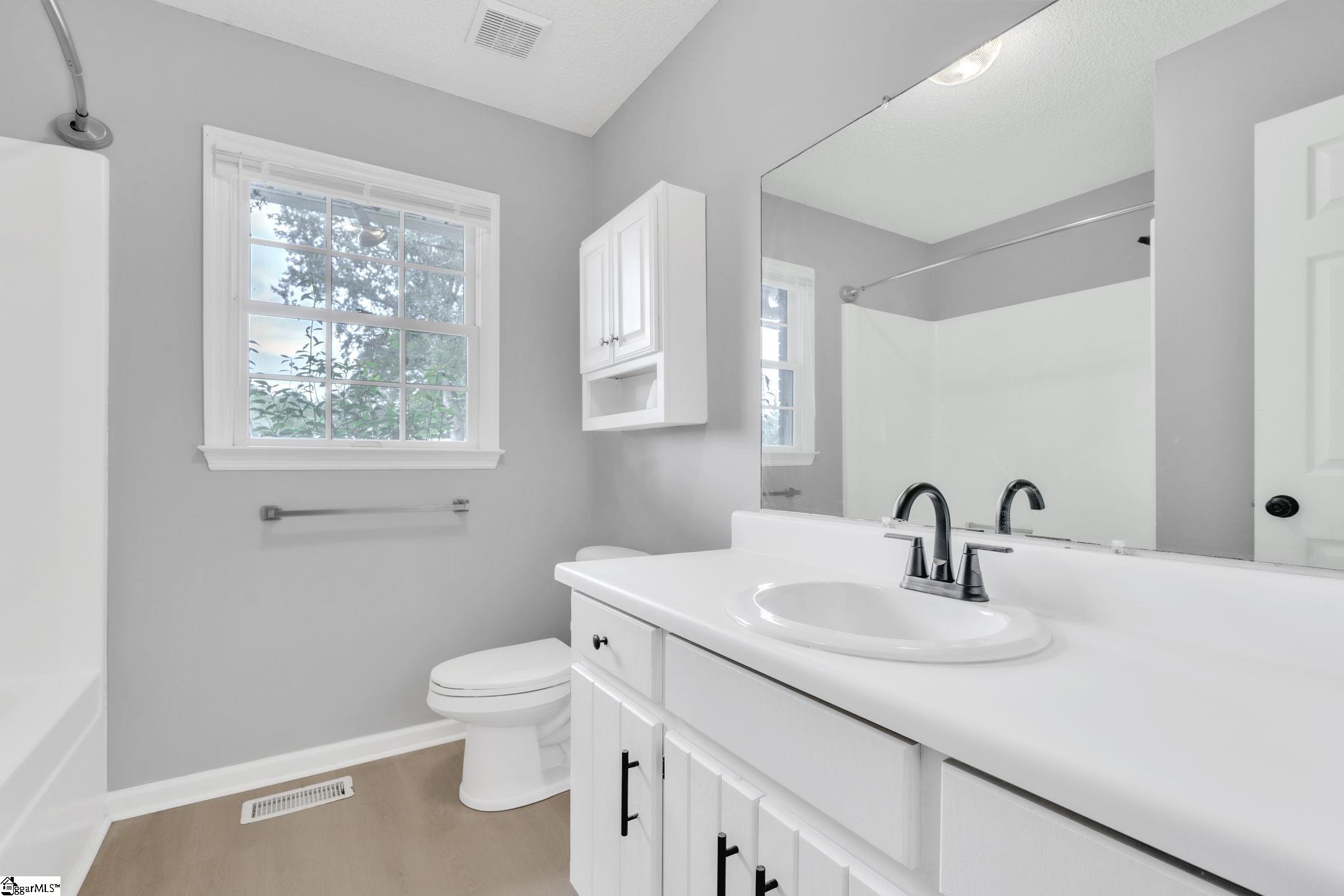 475 Vinyard Road Boiling Springs, SC 29316