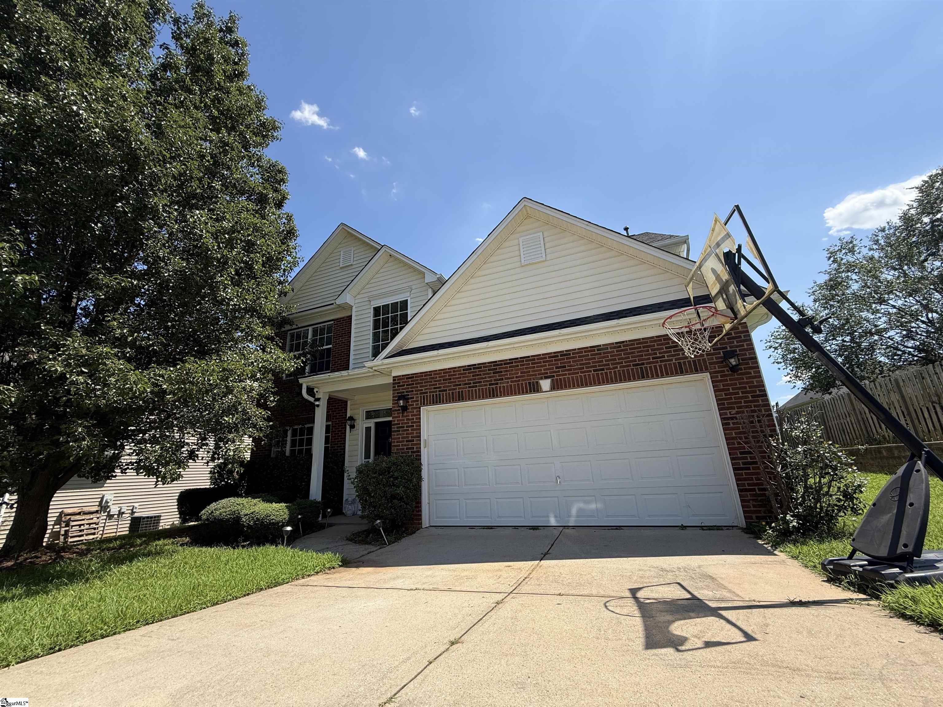 102 Welsford Circle Simpsonville, SC 29681