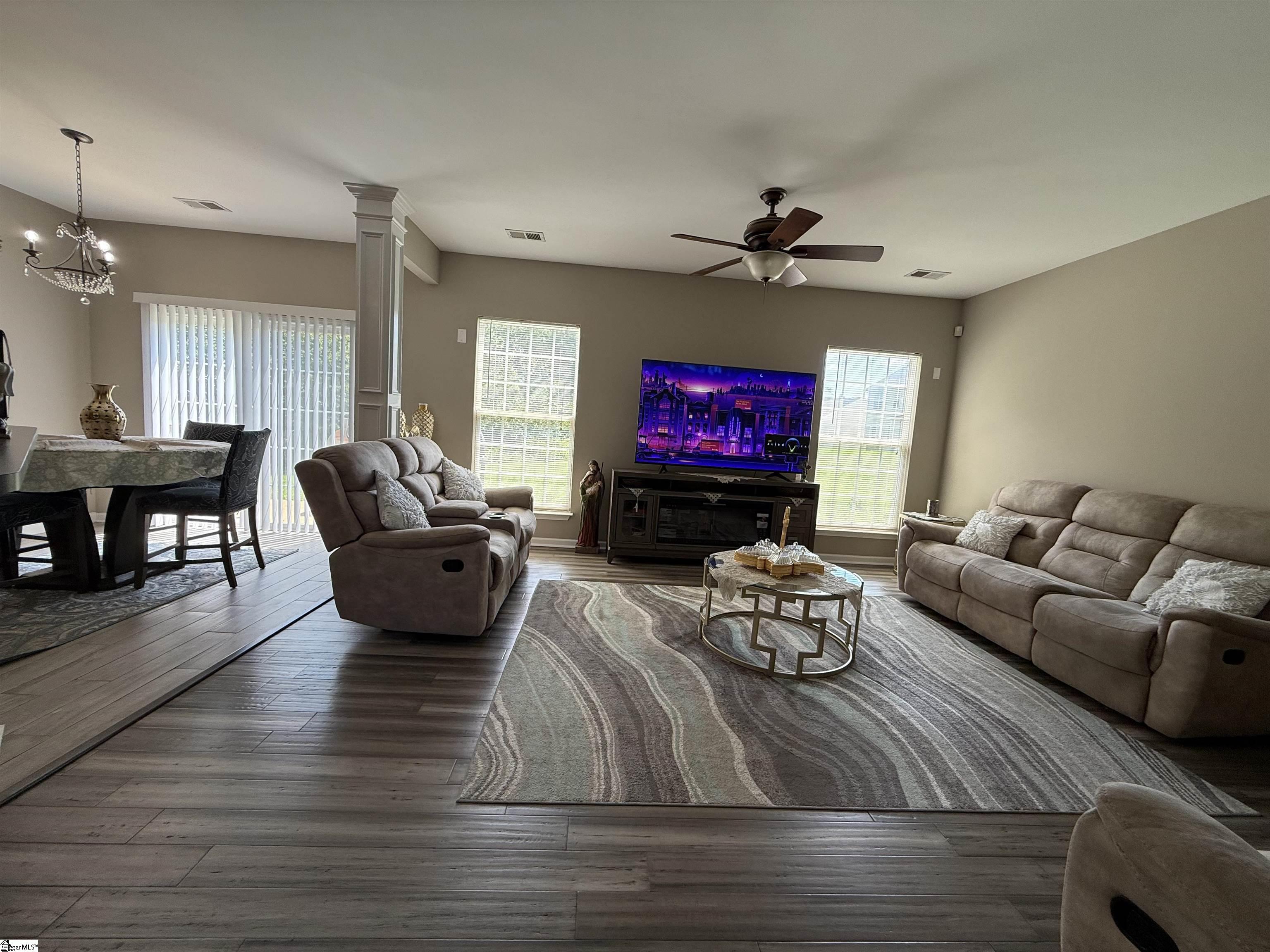102 Welsford Circle Simpsonville, SC 29681