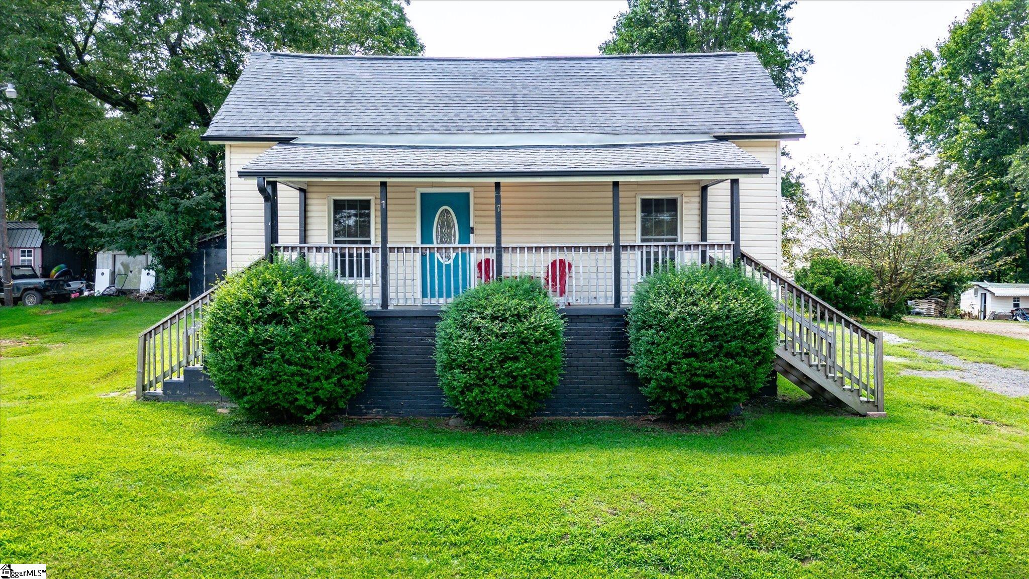 7 Hunt Avenue Liberty, SC 29657