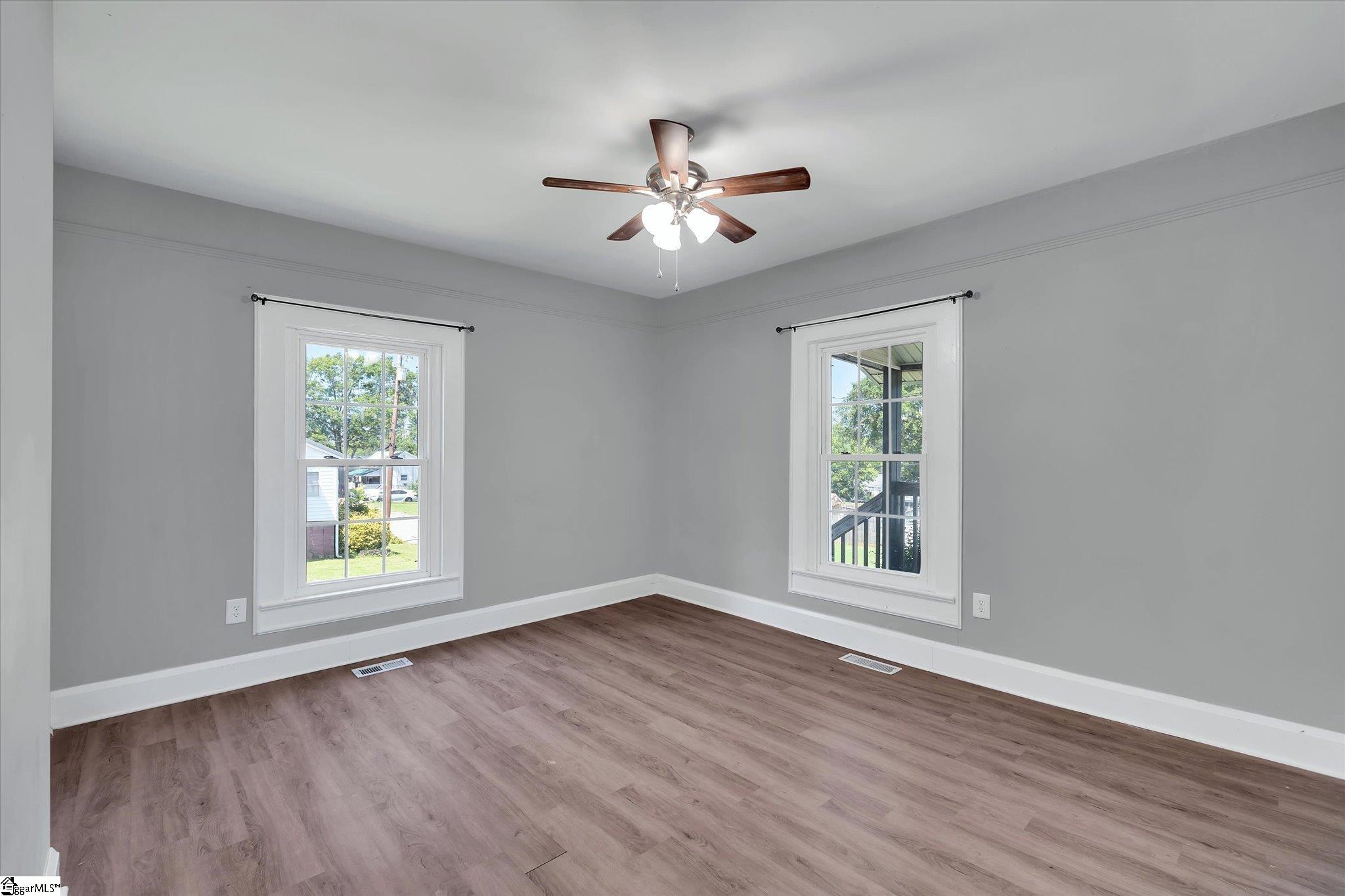 7 Hunt Avenue Liberty, SC 29657