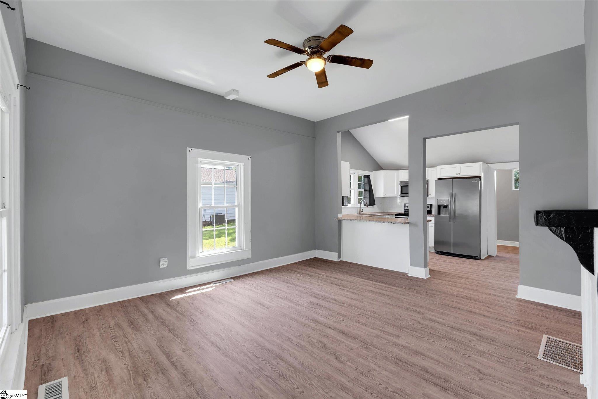 7 Hunt Avenue Liberty, SC 29657