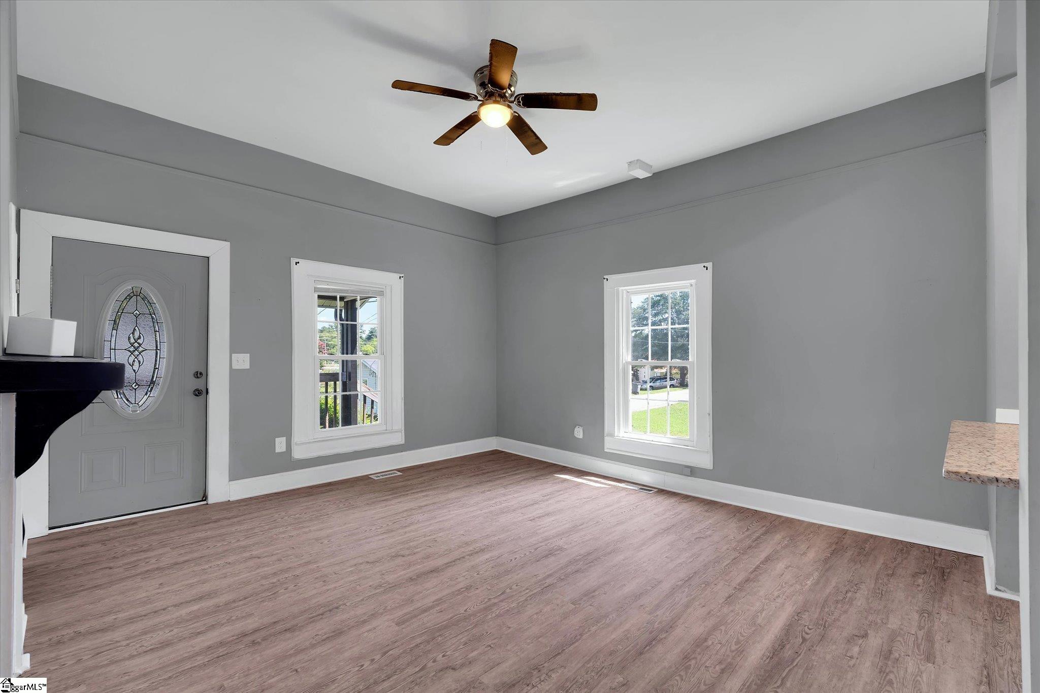 7 Hunt Avenue Liberty, SC 29657