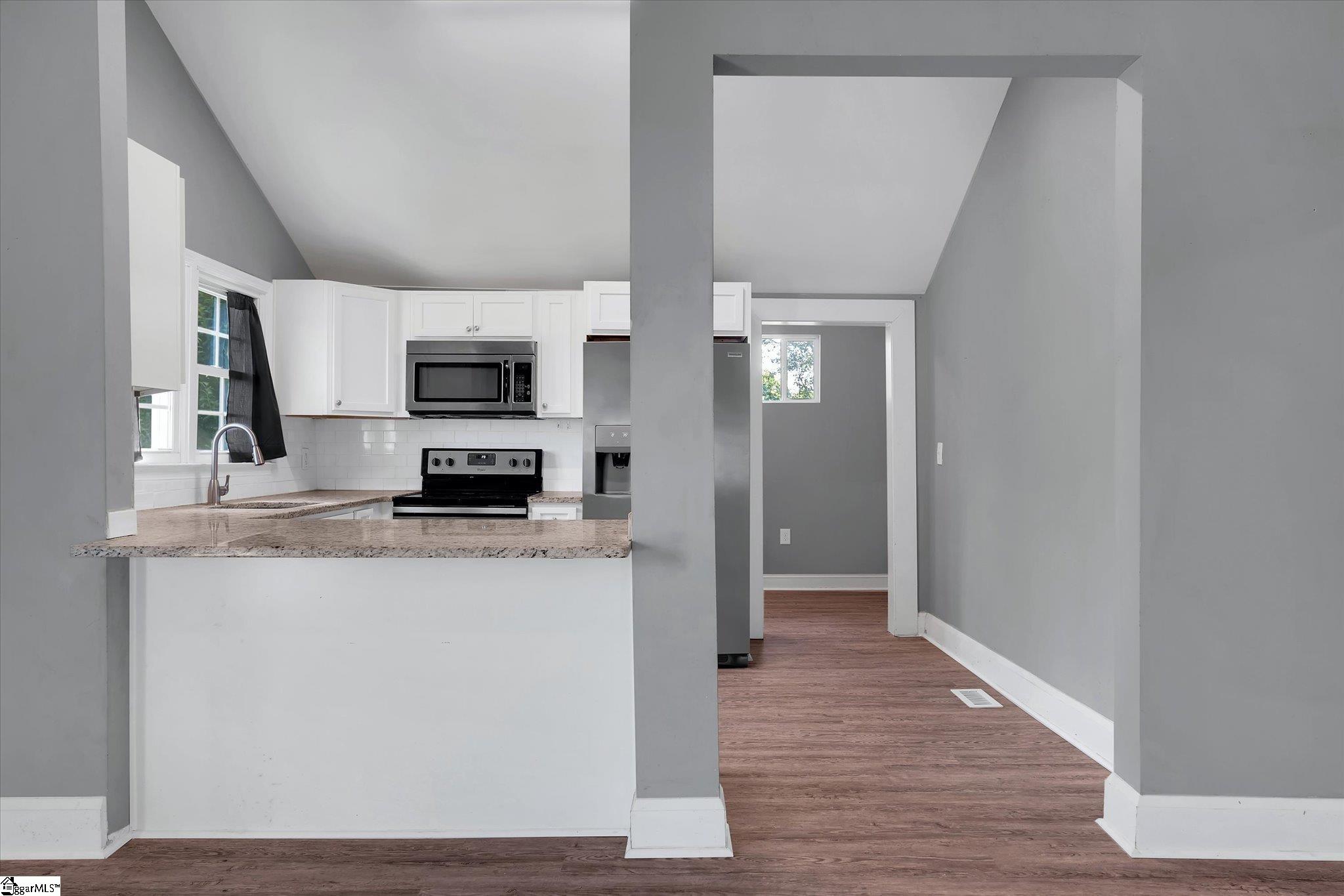 7 Hunt Avenue Liberty, SC 29657