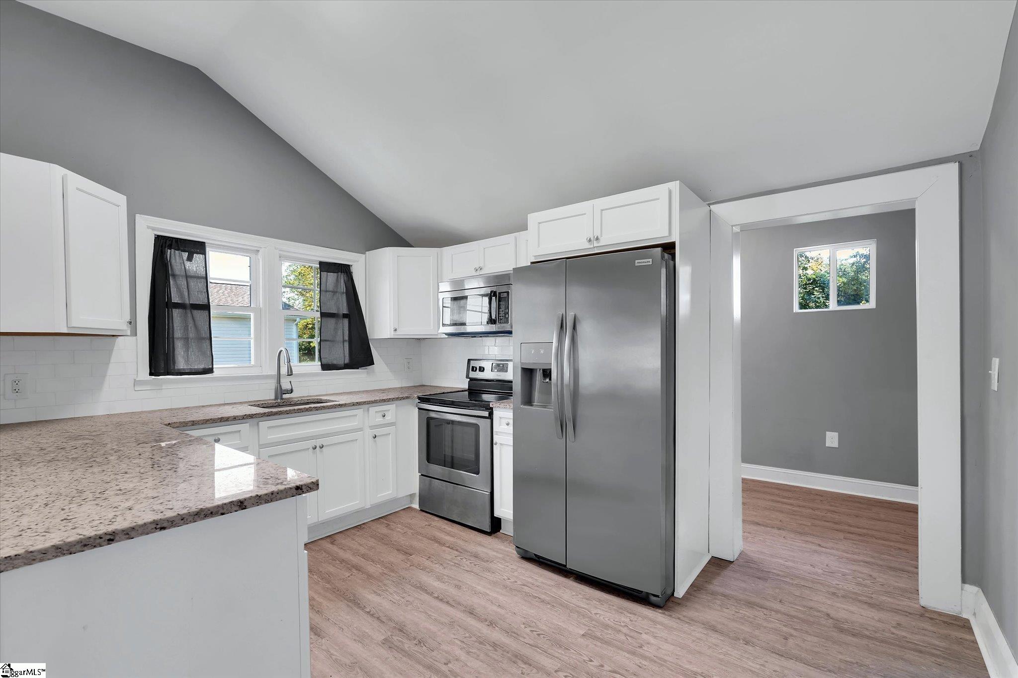 7 Hunt Avenue Liberty, SC 29657
