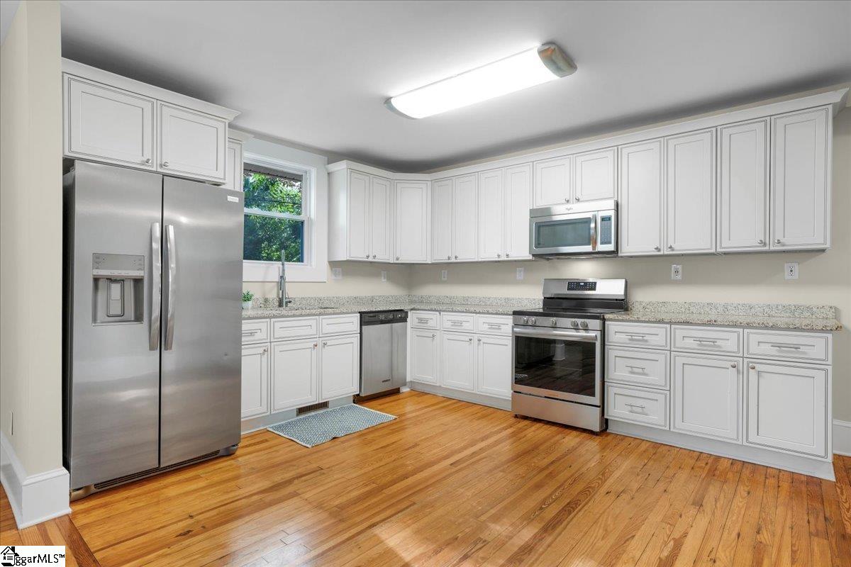 228 Rogers Avenue Greenville, SC 29617