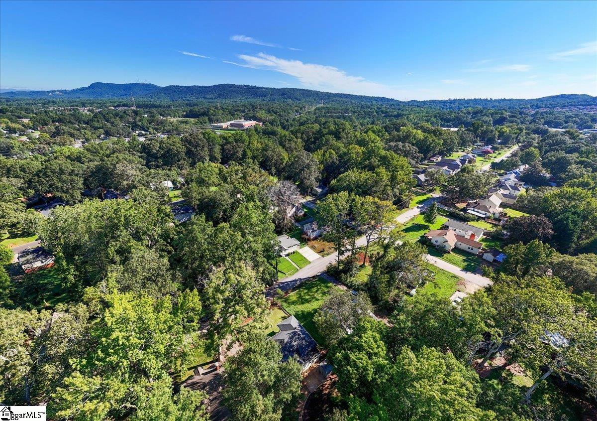 228 Rogers Avenue Greenville, SC 29617