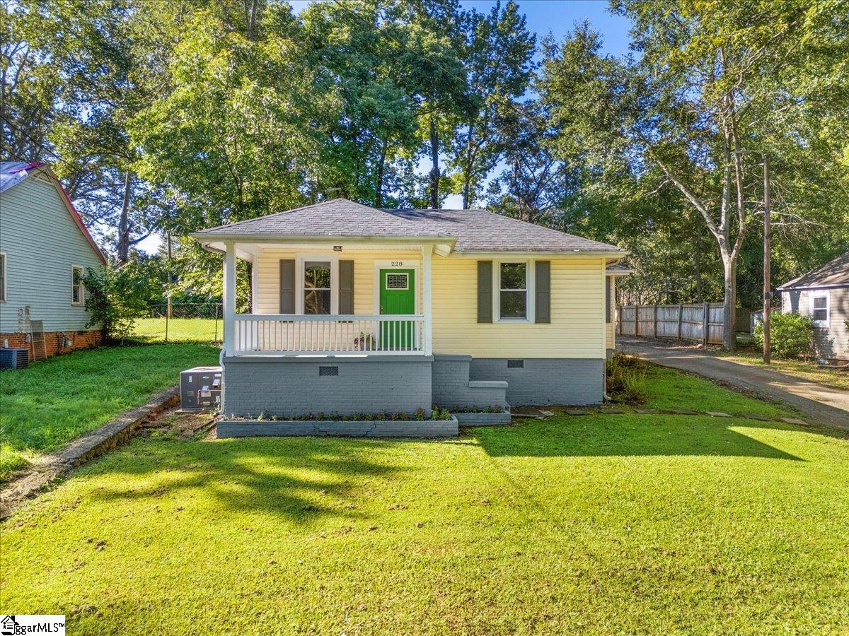 228 Rogers Avenue Greenville, SC 29617