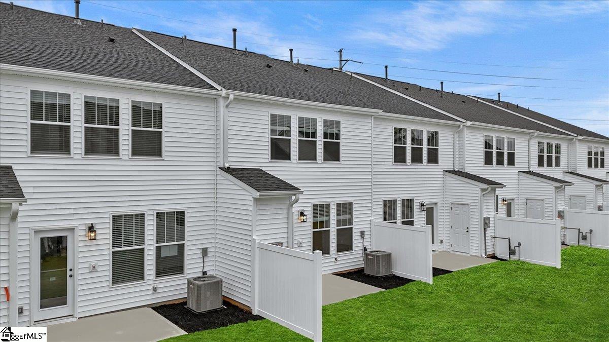 523 Harebell Way Greenville, SC 29617