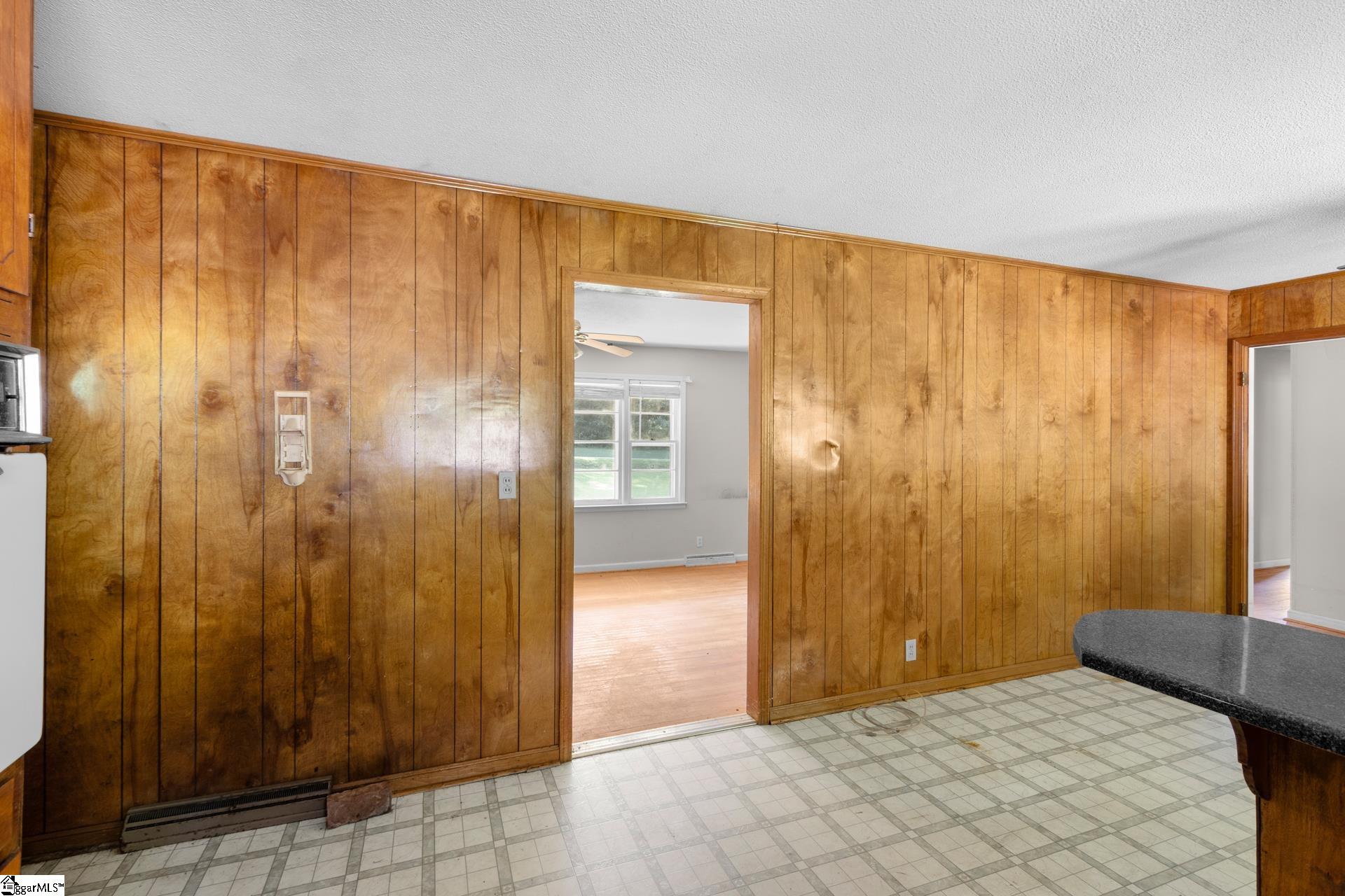 3190 Apple Orchard Road Clinton, SC 29325