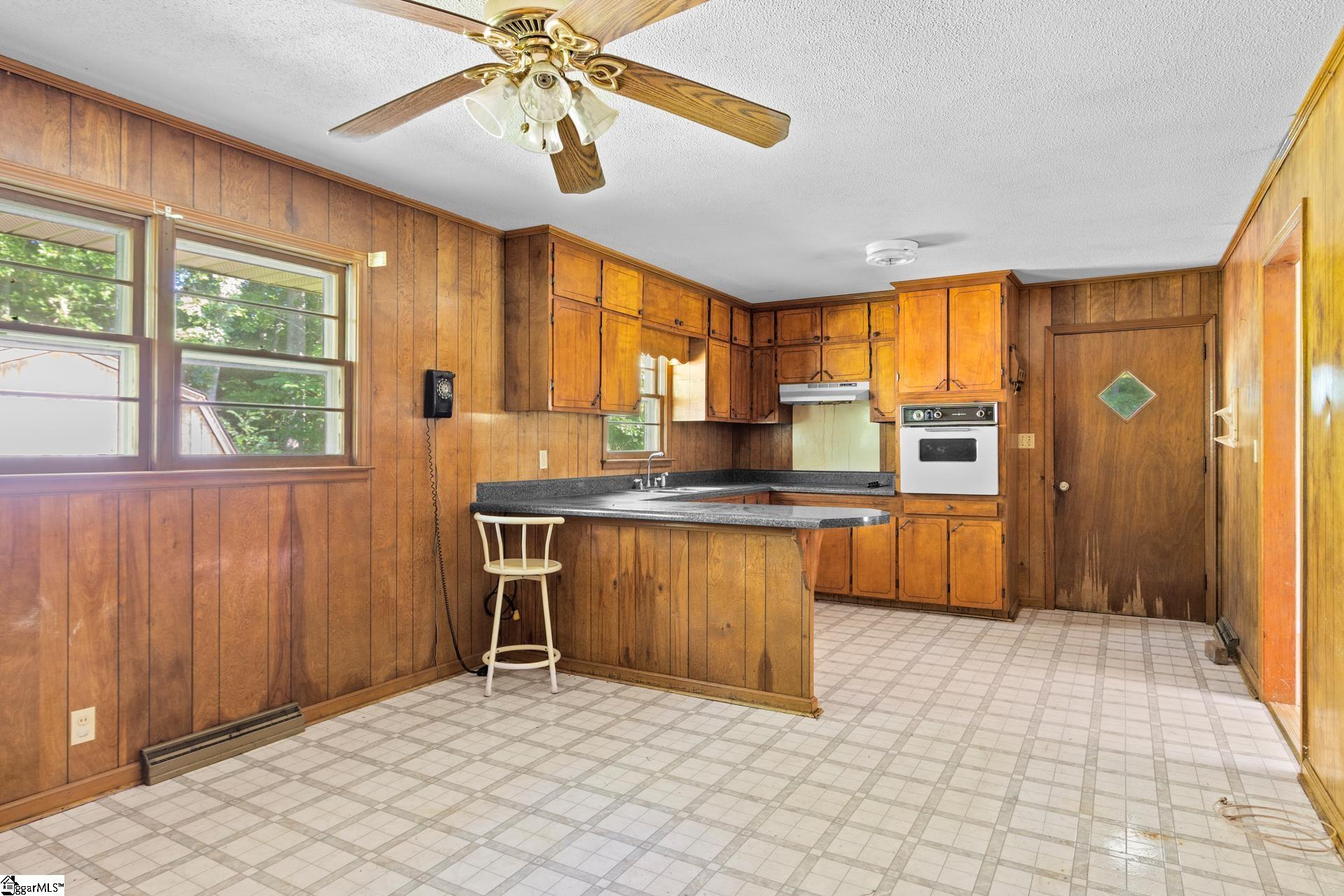 3190 Apple Orchard Road Clinton, SC 29325